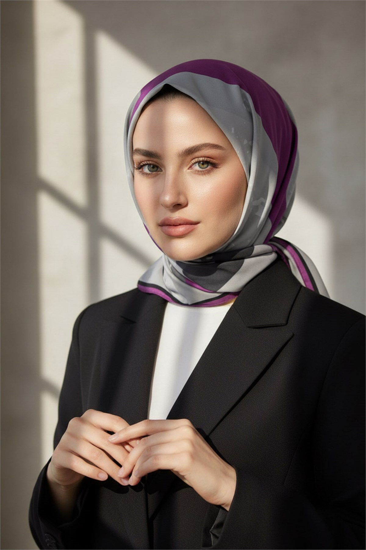 KREP GEOMETRİK DESENLİ VİZON - MÜRDÜM RENKLİ 75X195 KIRIŞMAZ ŞAL