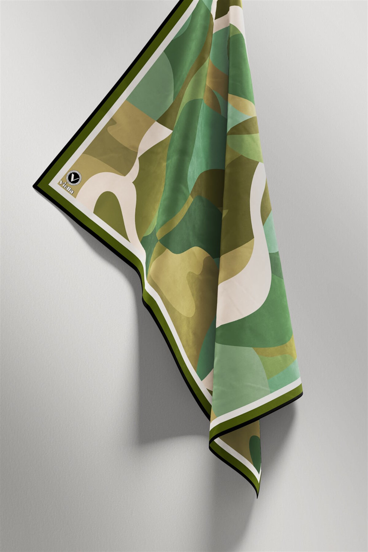 Twill Sulu Boyalı Çiçek Desenli Haki Renkli 90x90 Eşarp (İpek İçermez) Dikim Şekli : El Dikişi