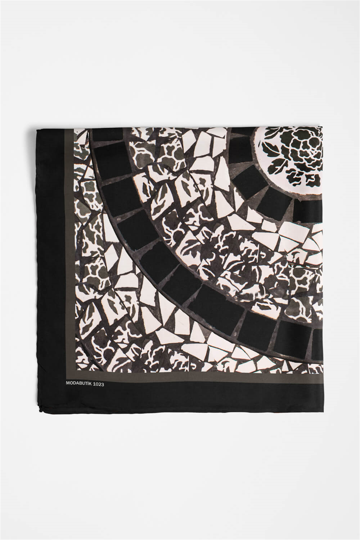 Y84 Kadın Kahverengi Sarmal Desenli 50x50 Bandana DG01023-22