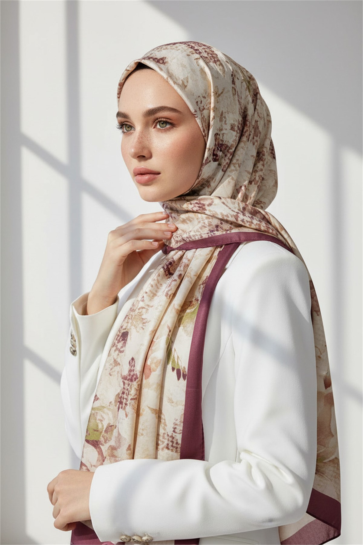 KREP EKOSELİ SONBAHAR DESENLİ GÜL KURUSU RENKLİ 75X195 KIRIŞMAZ ŞAL