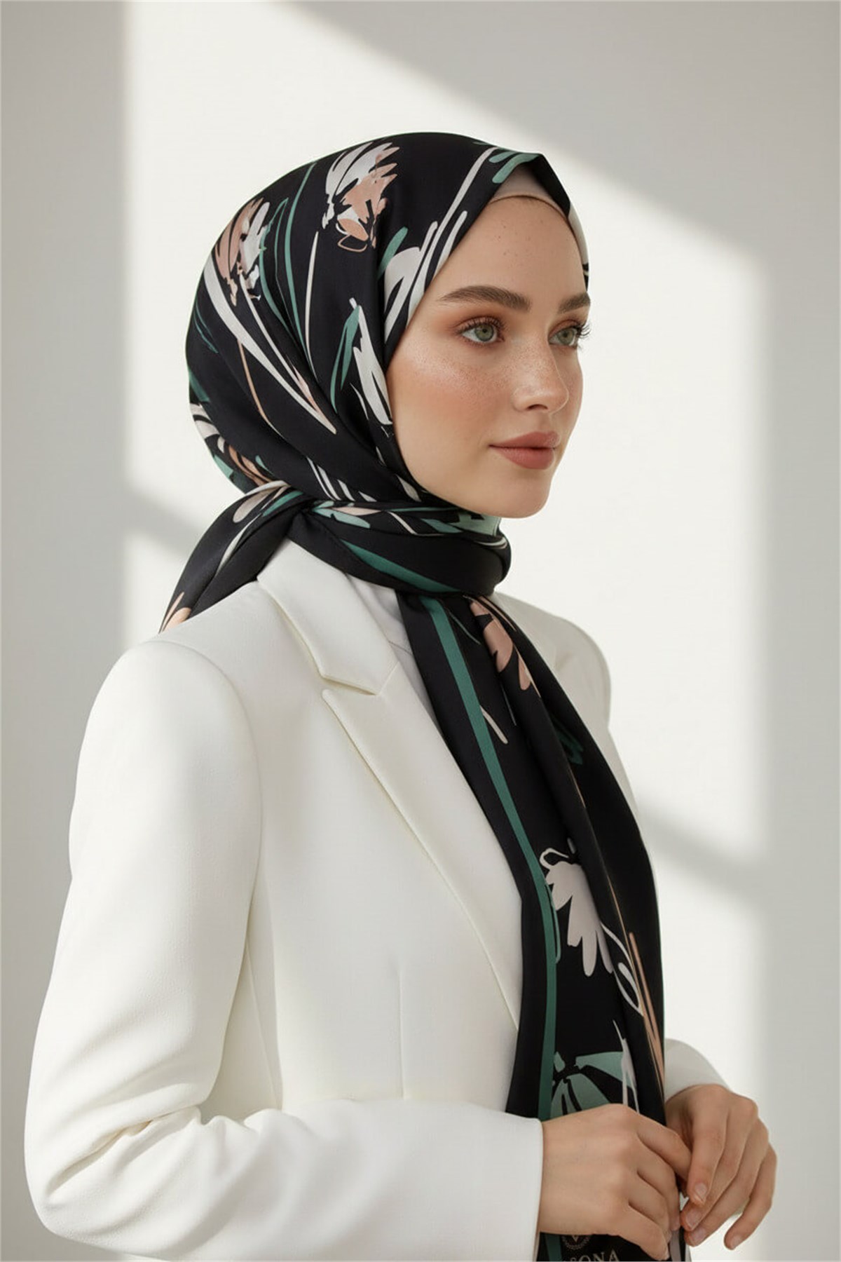 KREP ÇİÇEK DESENLİ MİNT YEŞİLİ RENKLİ 75X195 KIRIŞMAZ ŞAL