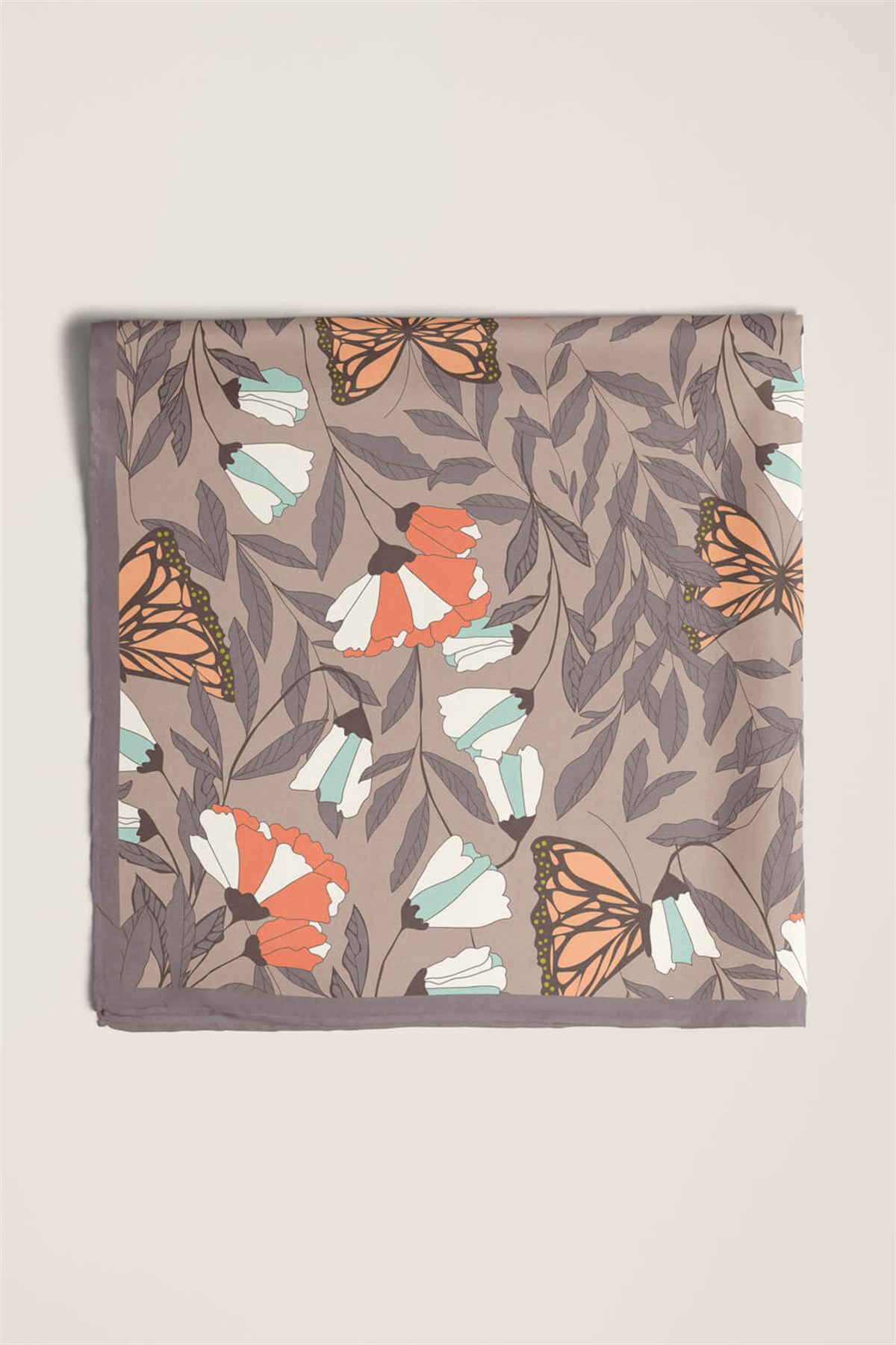 Z26 Violla Kelebek Desenli Bandana