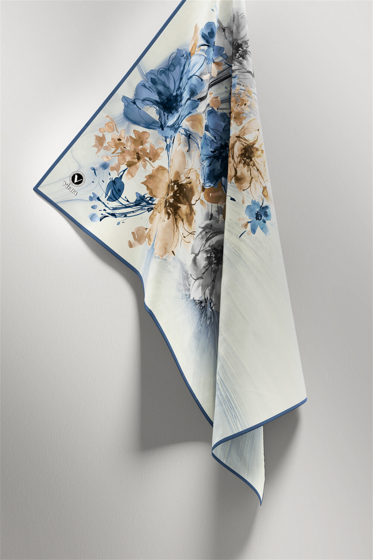 Twill Çiçek Desenli İndigo Renkli 90x90 Eşarp (İpek İçermez) Kenar Dikiş Şekli El Dikişli