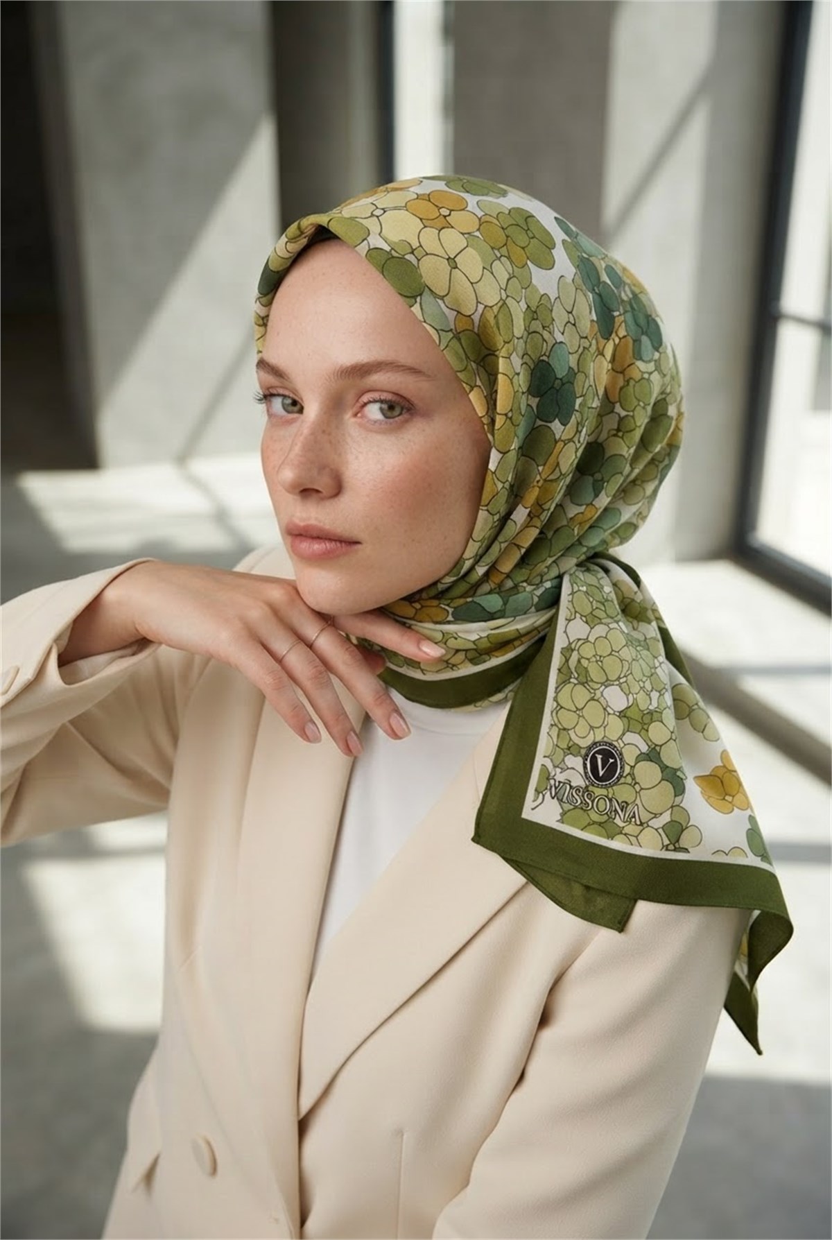 KREP YONCA DESENLİ HAKİ RENKLİ 75X195 KIRIŞMAZ ŞAL