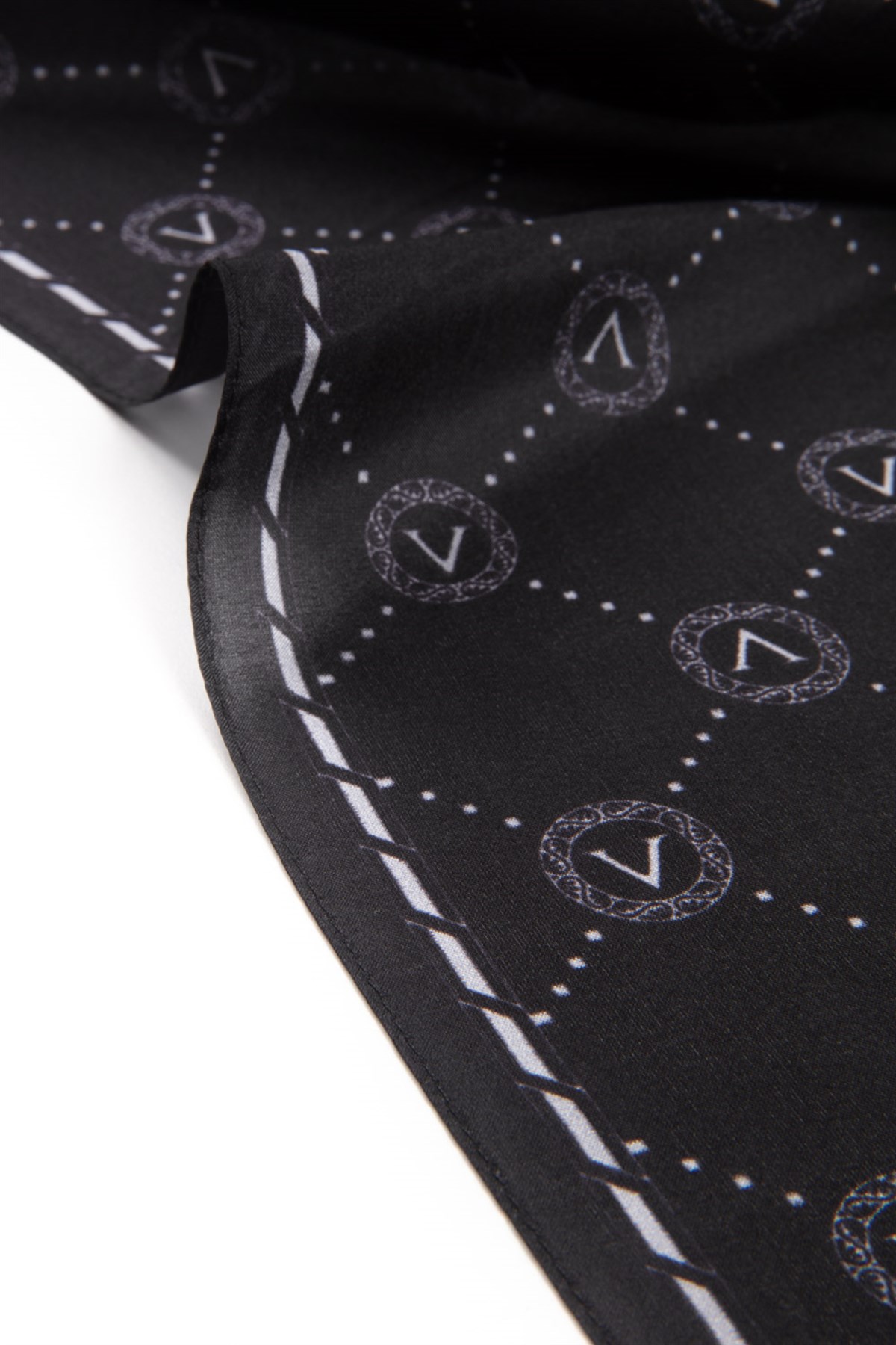 % 100 İpek V Logo Desenli Siyah - Gri Renkli 90x210 Şal