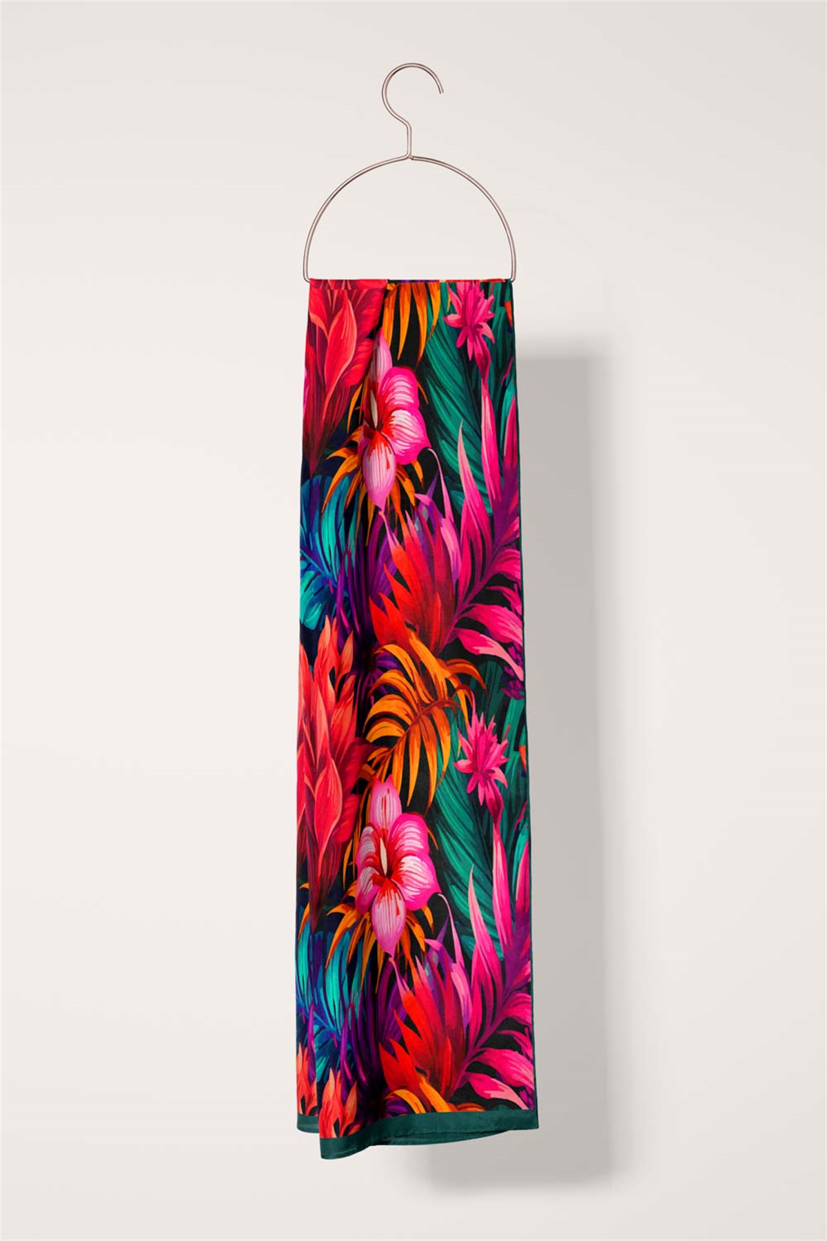 I77 SATEN İPEK ÇİÇEK DESENLİ KADIN FULAR