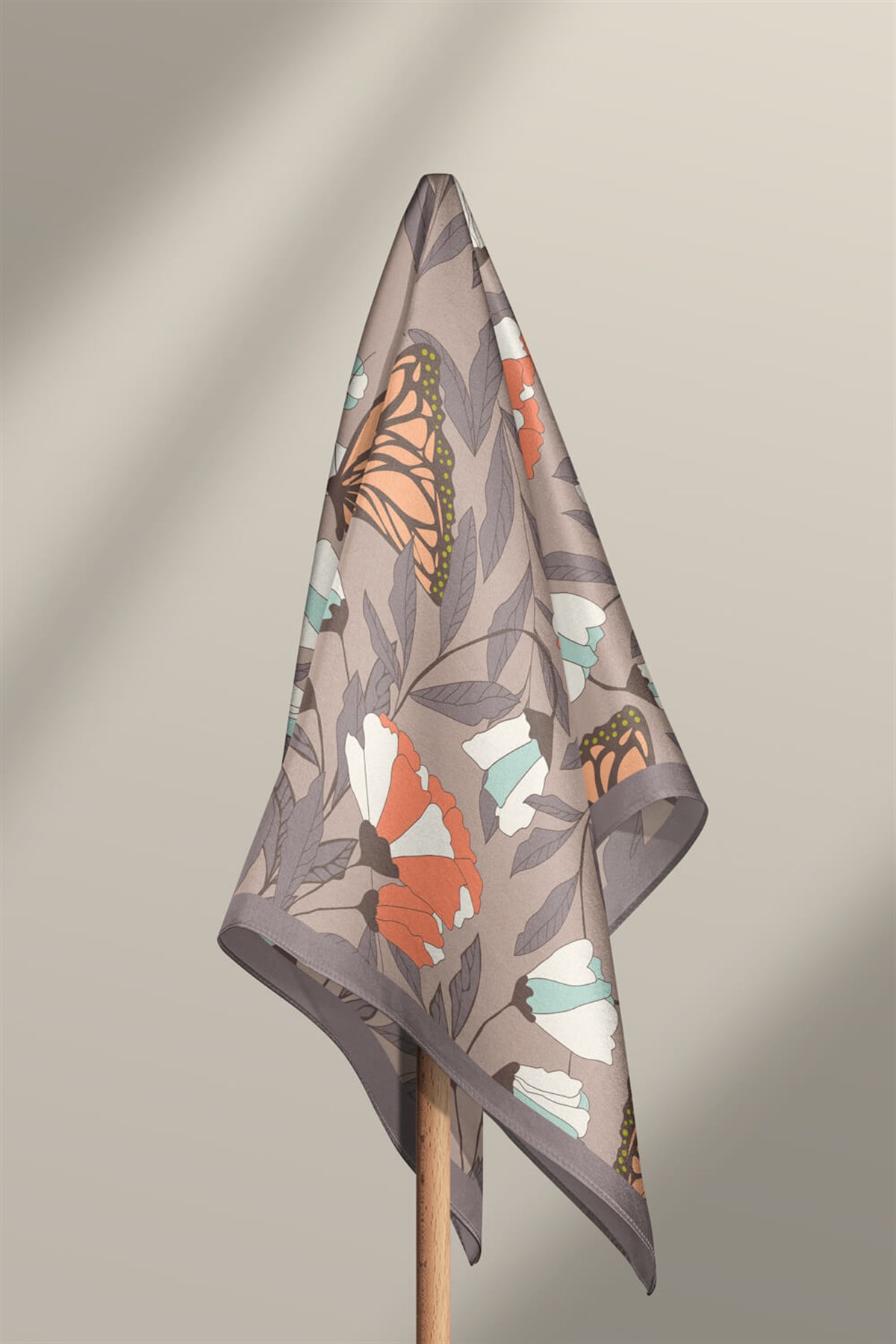 Z26 Violla Kelebek Desenli Bandana