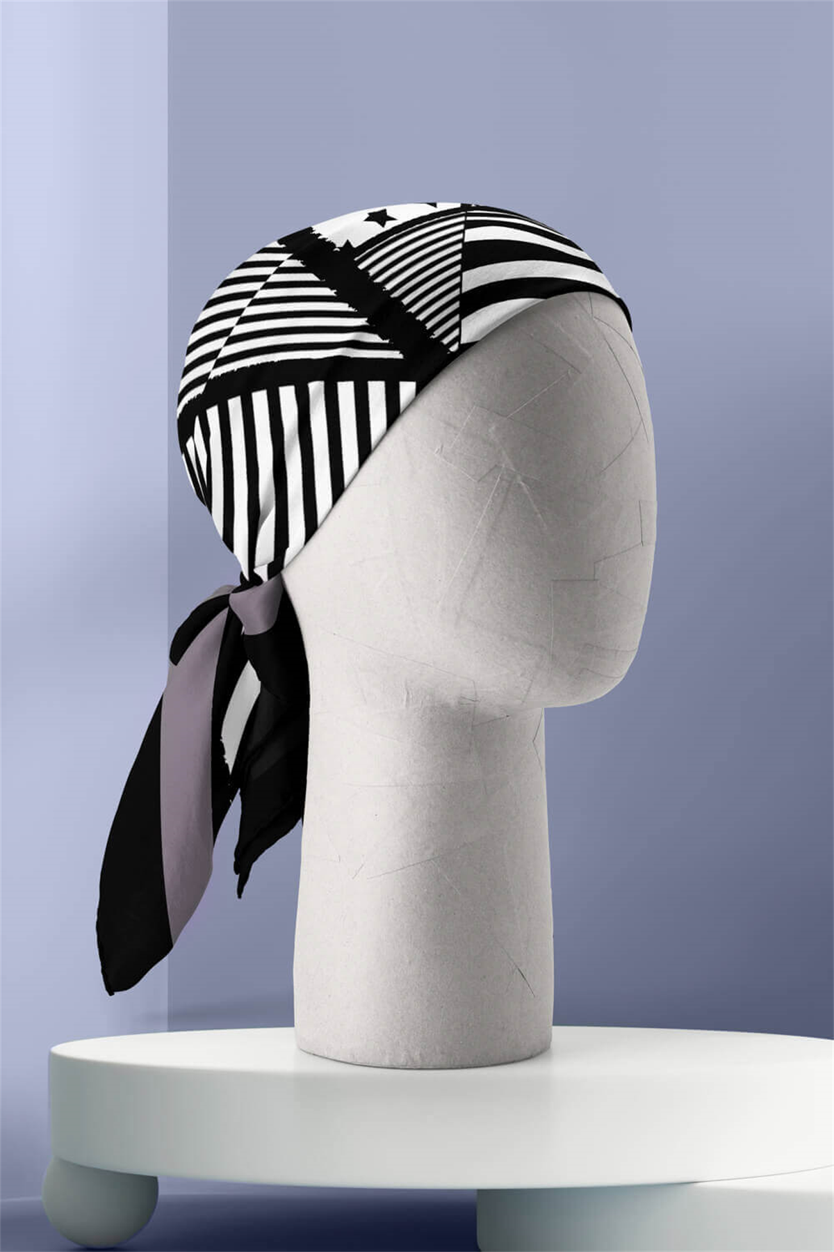 Kadın Sİyah Beyaz Square Star Desenli 50x50 Bandana