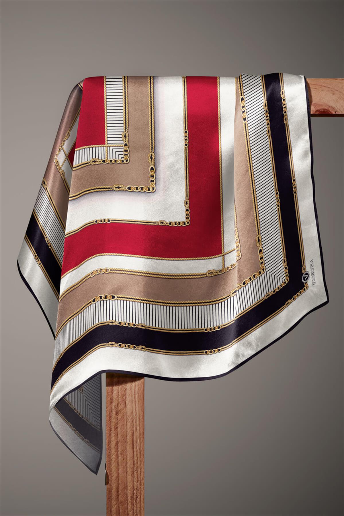 %100 Twill İpek Zincir Detaylı Geometrik Desenli Bordo - Bej Renkli 90x90 Eşarp Dikim Şekli : El Dikişi