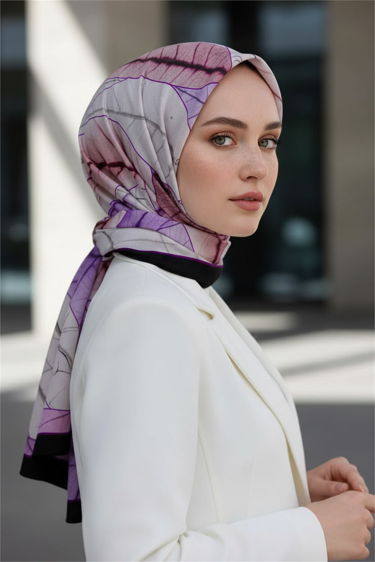 KREP YAPRAK DESENLİ MOR RENKLİ 75X195 KIRIŞMAZ ŞAL