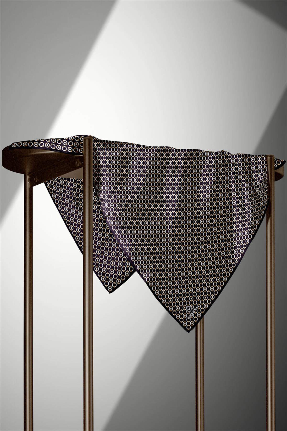 %100 Twill İpek Zincir Desenli Siyah - Krem Renkli 90x90 Eşarp Kenar Dikiş Şekli El Dikişli