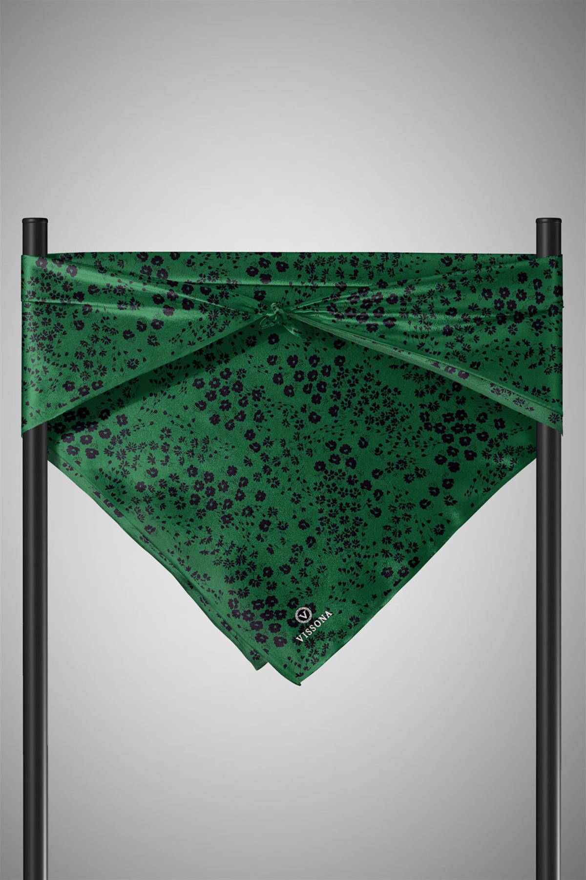 %100 Twill İpek Çıtır Çiçek Desenli Zümrüt Yeşili - Siyah Renkli 90x90 Eşarp Dikim Şekli : El Dikişi