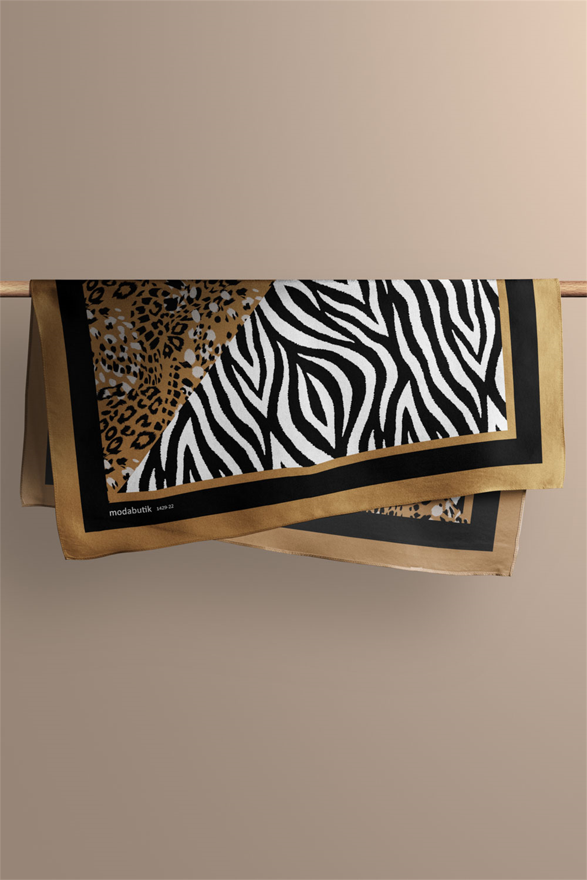 Kadın Siyah Beyaz Zebra Desenli 50x50 Bandana