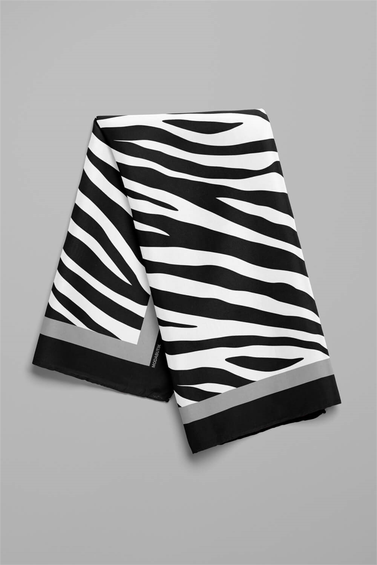 Kadın siyah Beyaz Zebra Desenli 50x50 Bandana HYL DG0567-22