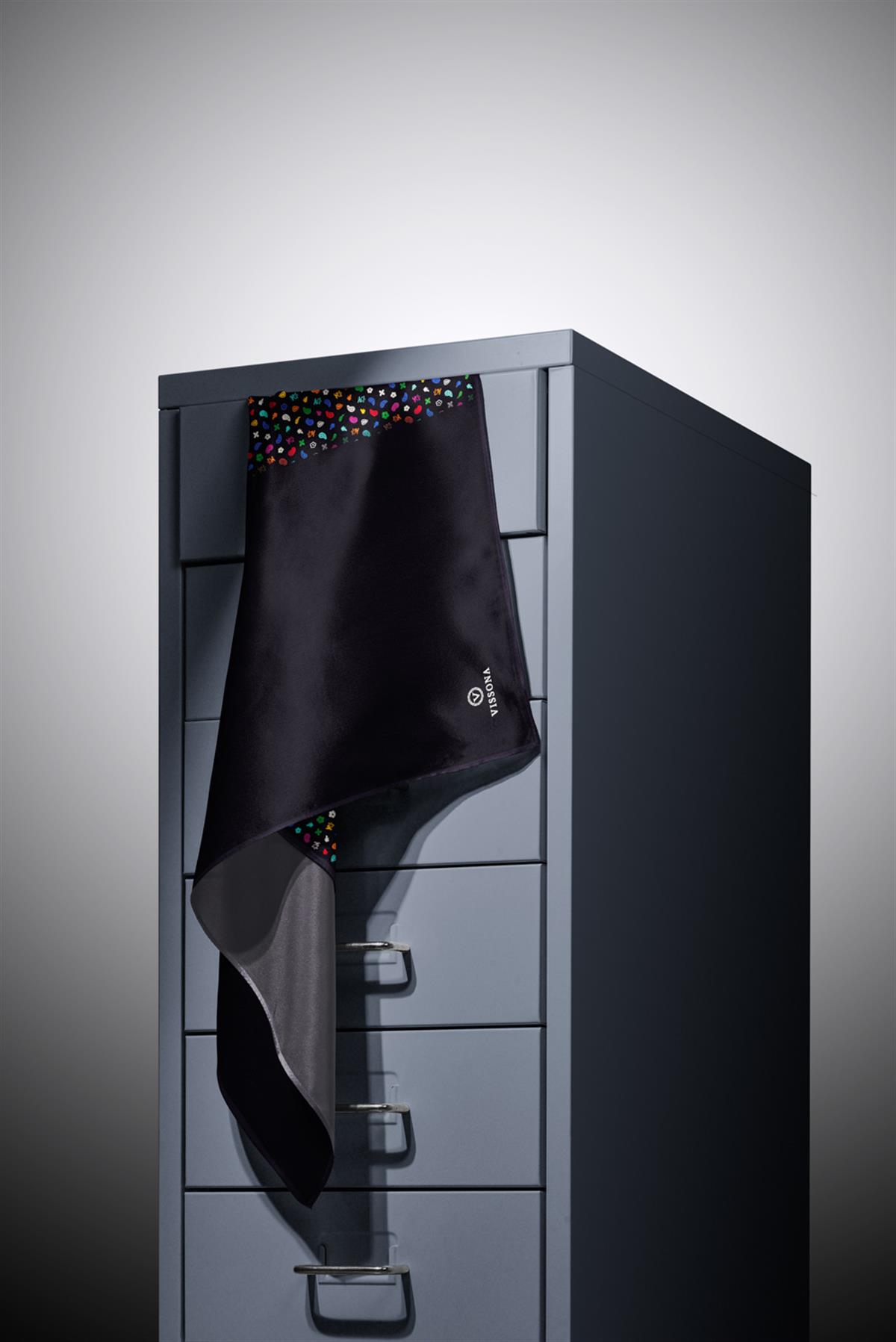 %100 Twill İpek Çıtır Şerit Desenli Siyah - Siyah Renkli 90x90 Eşarp Dikim Şekli : El Dikişi