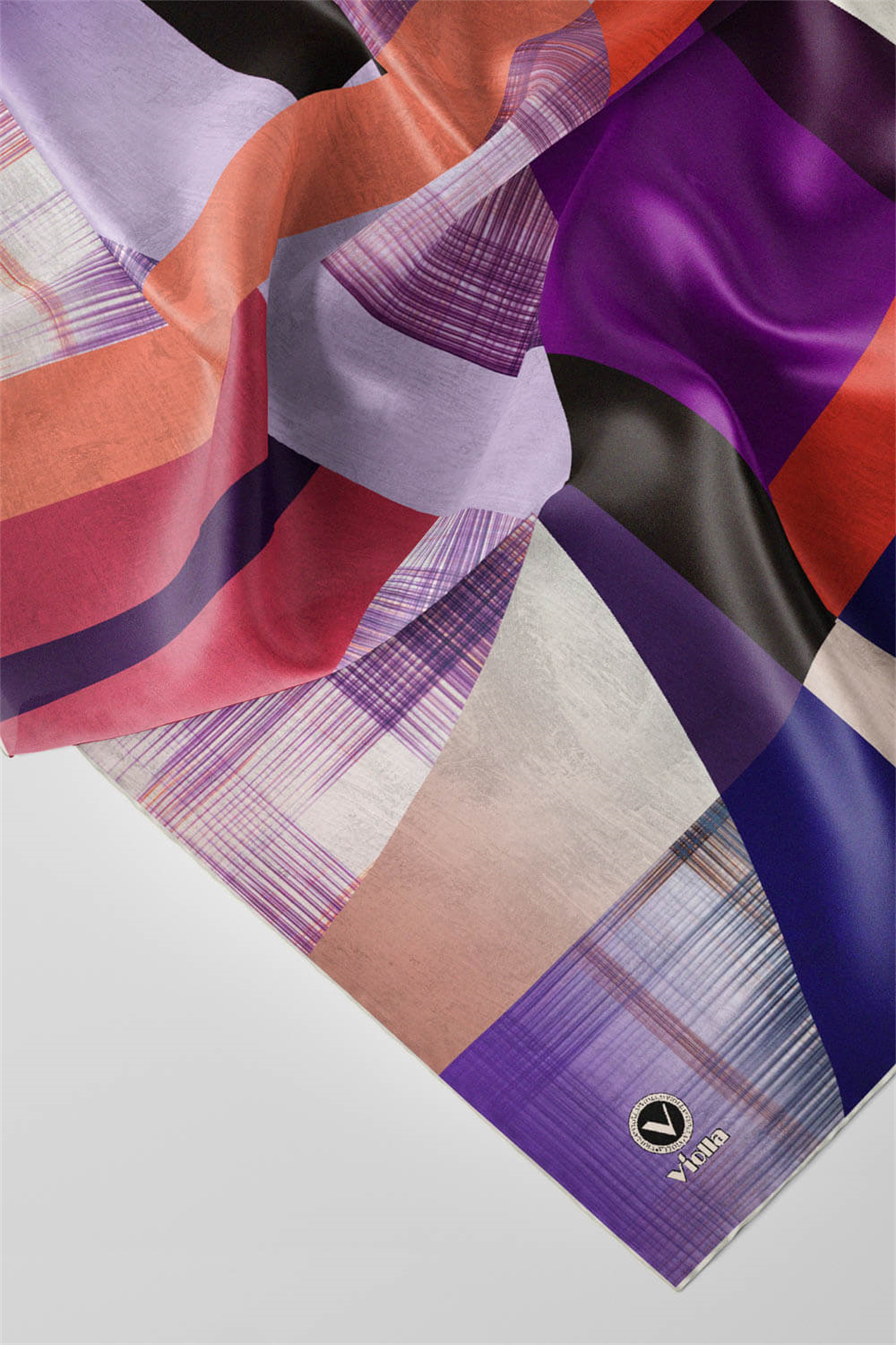 Twill Geometrik Desenli Mor Renkli 90x90 Eşarp (İpek İçermez) Kenar Dikiş Şekli El Dikişli