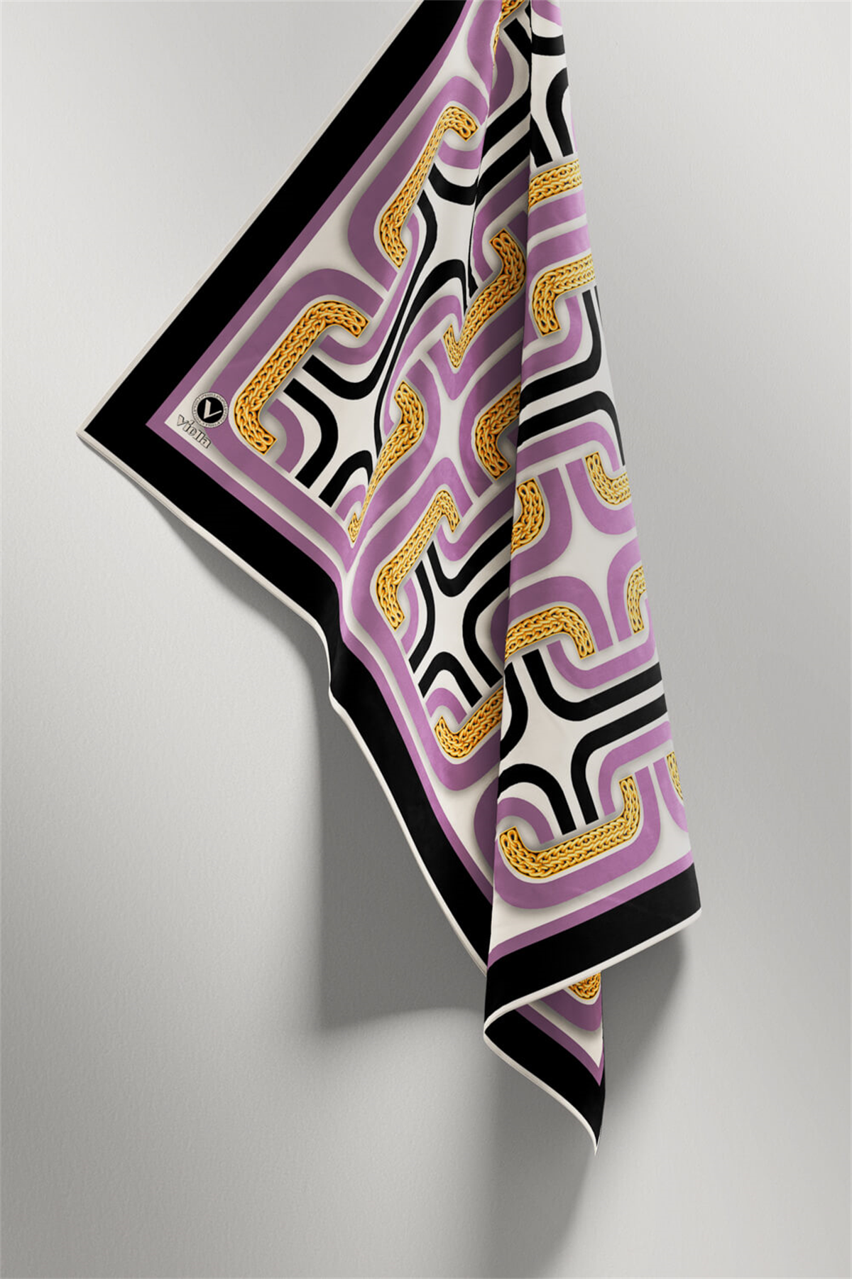 Twill Geometrik Zincir Desenli Lila Renkli 90x90 Eşarp (İpek İçermez) Kenar Dikiş Şekli El Dikişli