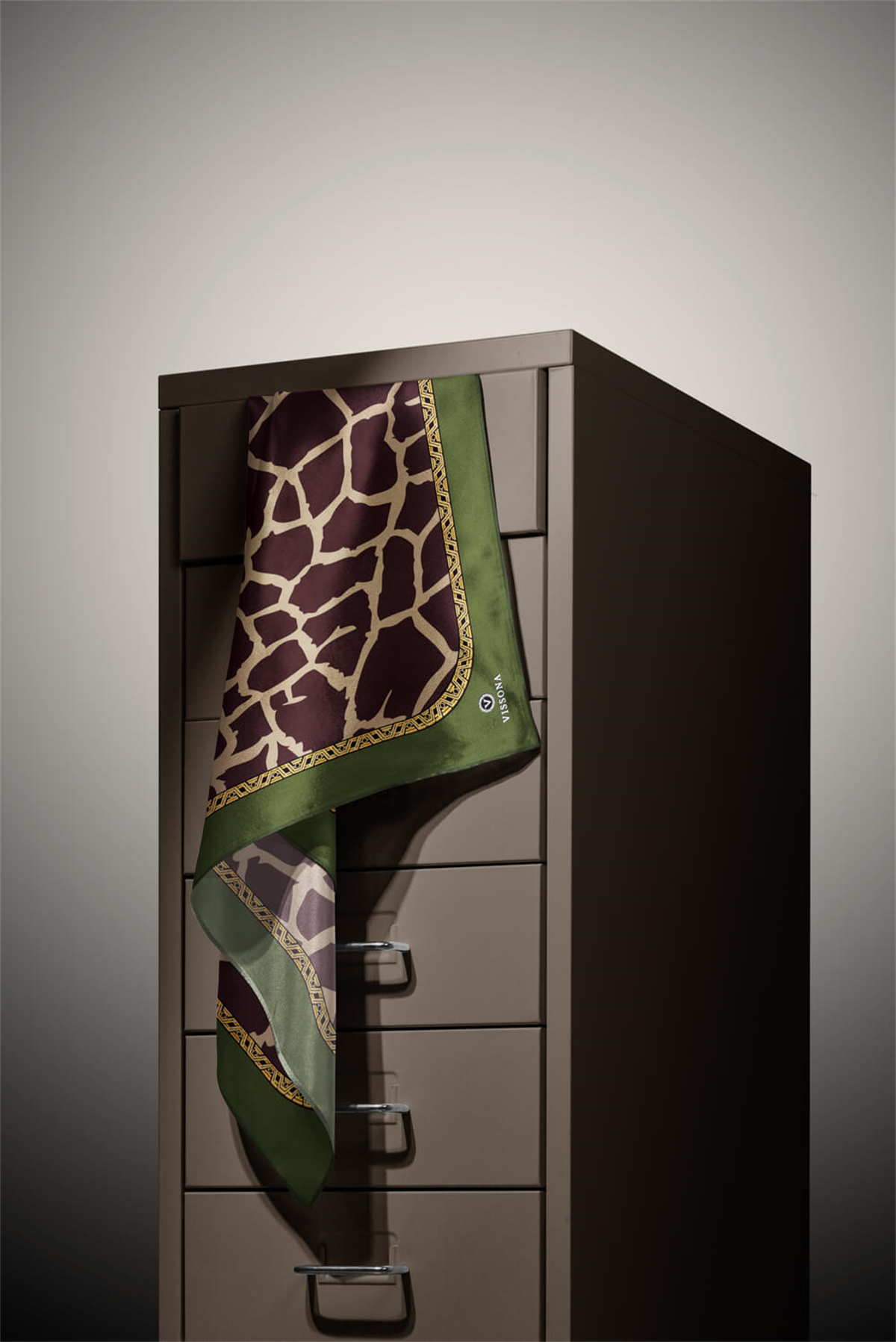 %100 Twill Taş Desenli Bej - Haki Renkli 90x90 Eşarp Dikim Şekli: El Dikişi