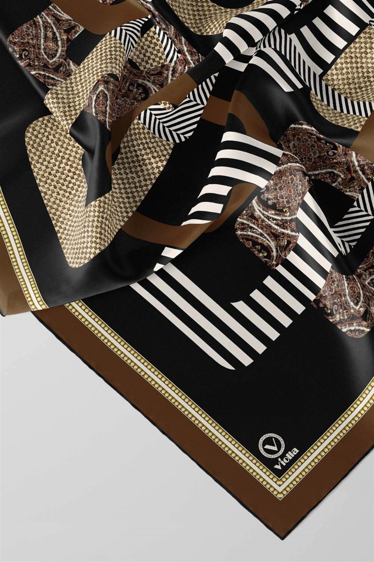 Twill Geometrik Desenli Taba Renkli 90x90 Eşarp (İpek İçermez) Kenar Dikiş Şekli El Dikişli