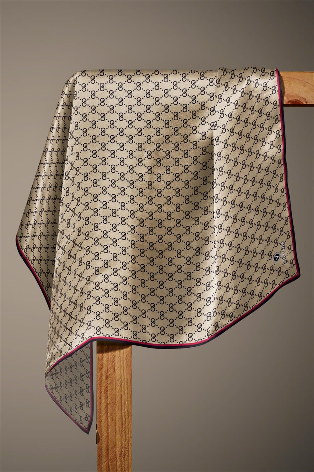 %100 Twill İpek Geometrik Desenli Siyah - Bej Renkli 90x90 Eşarp Dikim Şekli : El Dikişi