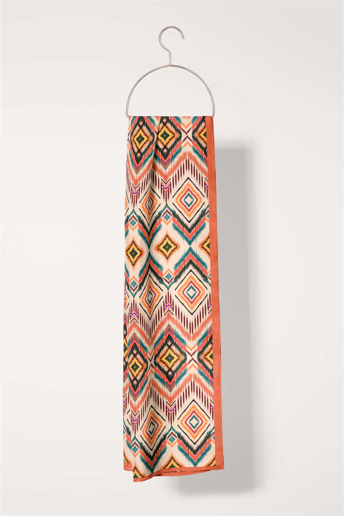 I15 SATEN İPEK ETNİK DESENLİ KADIN FULAR