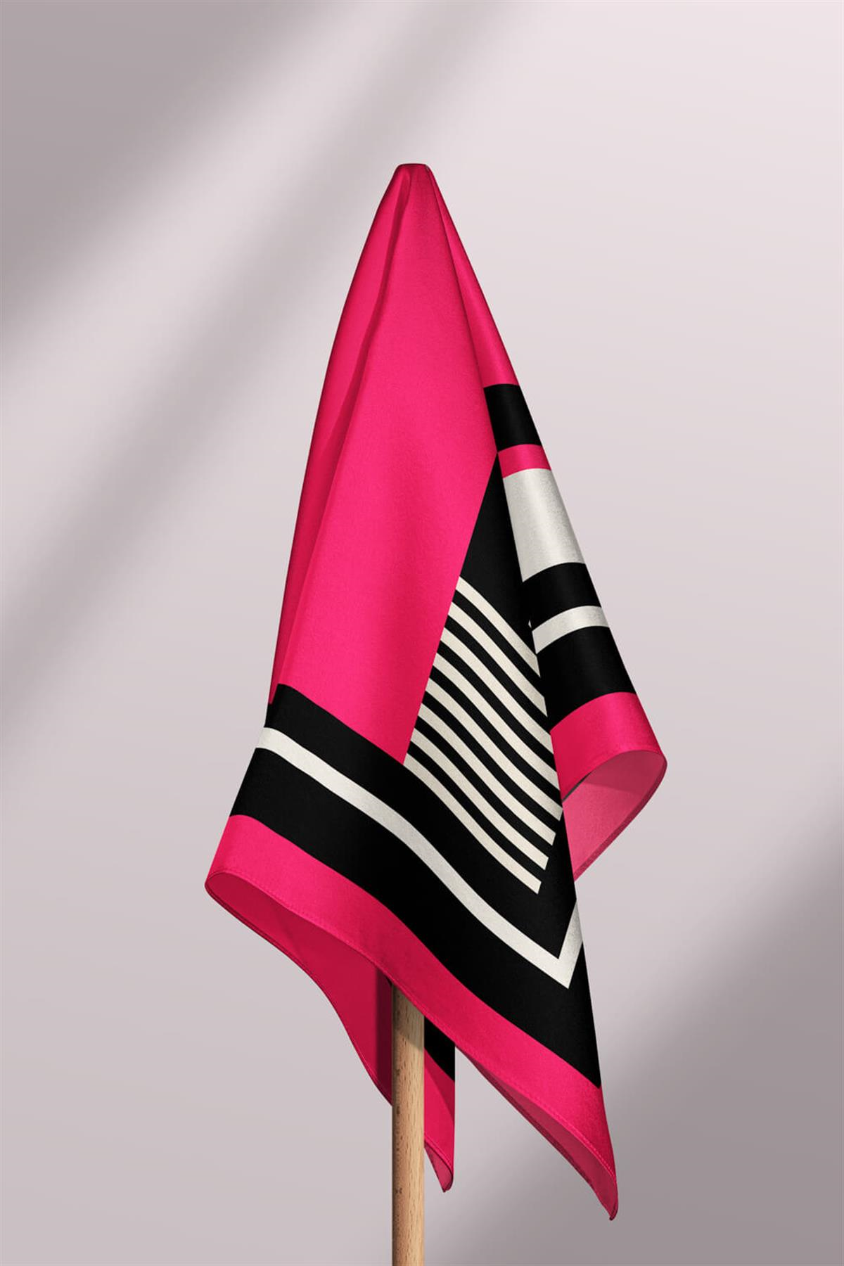 E47 Kadın Kırmızı Kare Desenli 50x50 Bandana HYL DG01524-22