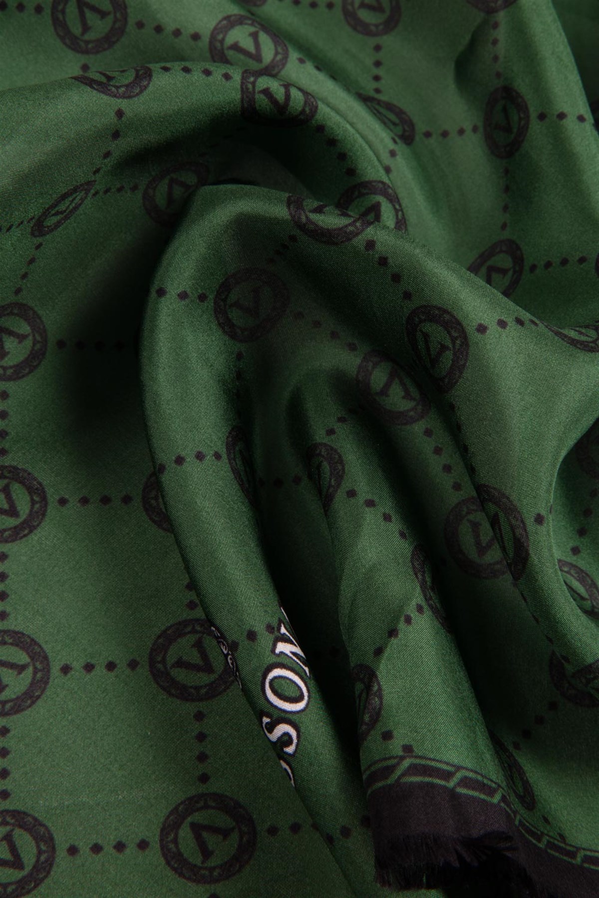 % 100 İpek V Logo Desenli Zümrüt Yeşili Renkli 90x210 Şal