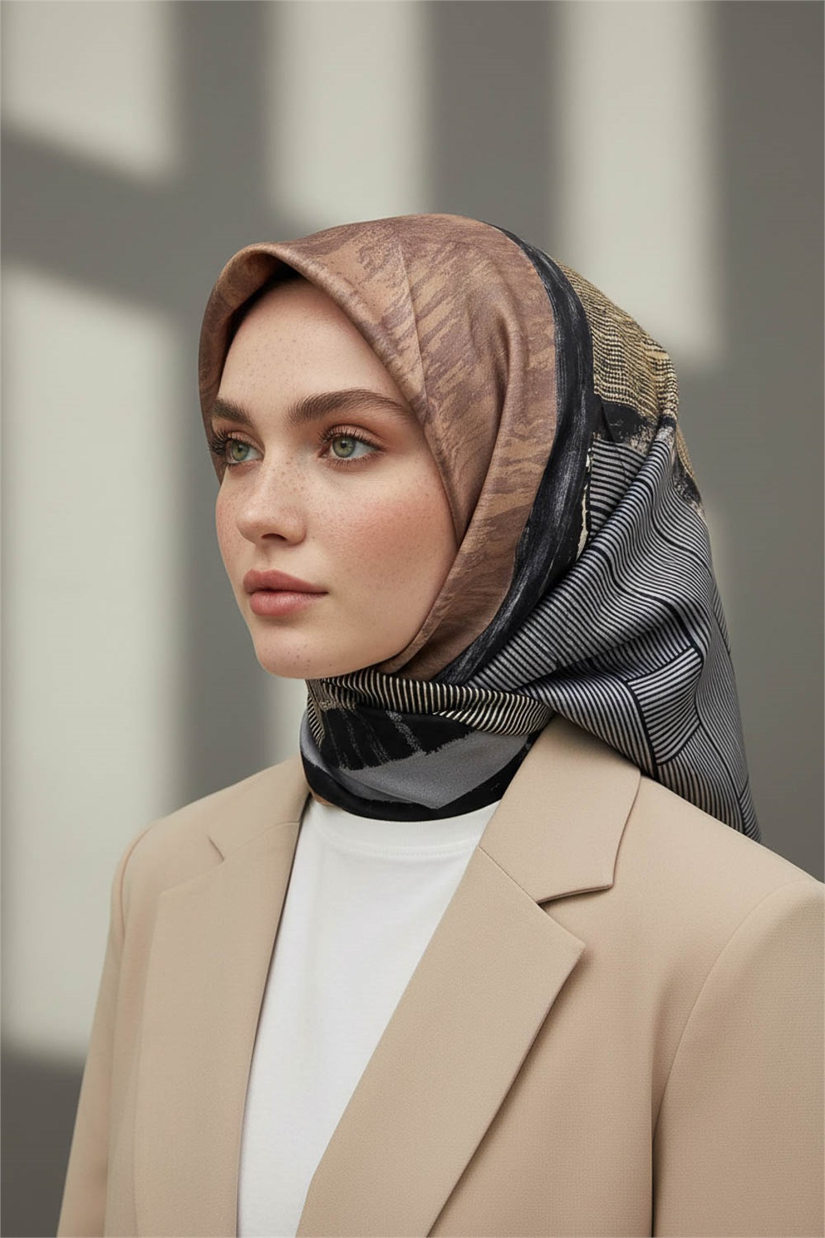 %100 Twill İpek Eşarp 90x90 Somon Bebe Mavisi Geometrik Desenli El Dikişli Kadın Eşarp