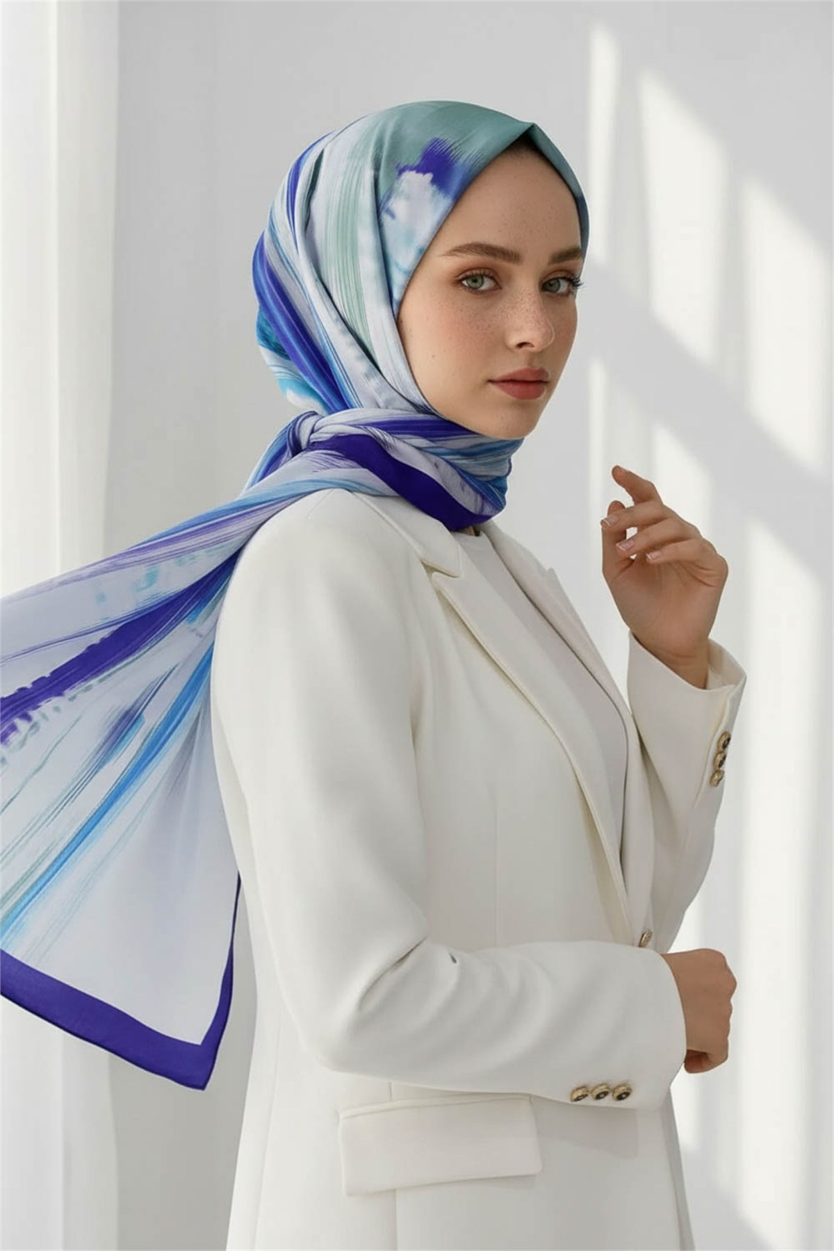 KREP ÇİZGİ DESENLİ SAKS RENKLİ 75X195 KIRIŞMAZ ŞAL