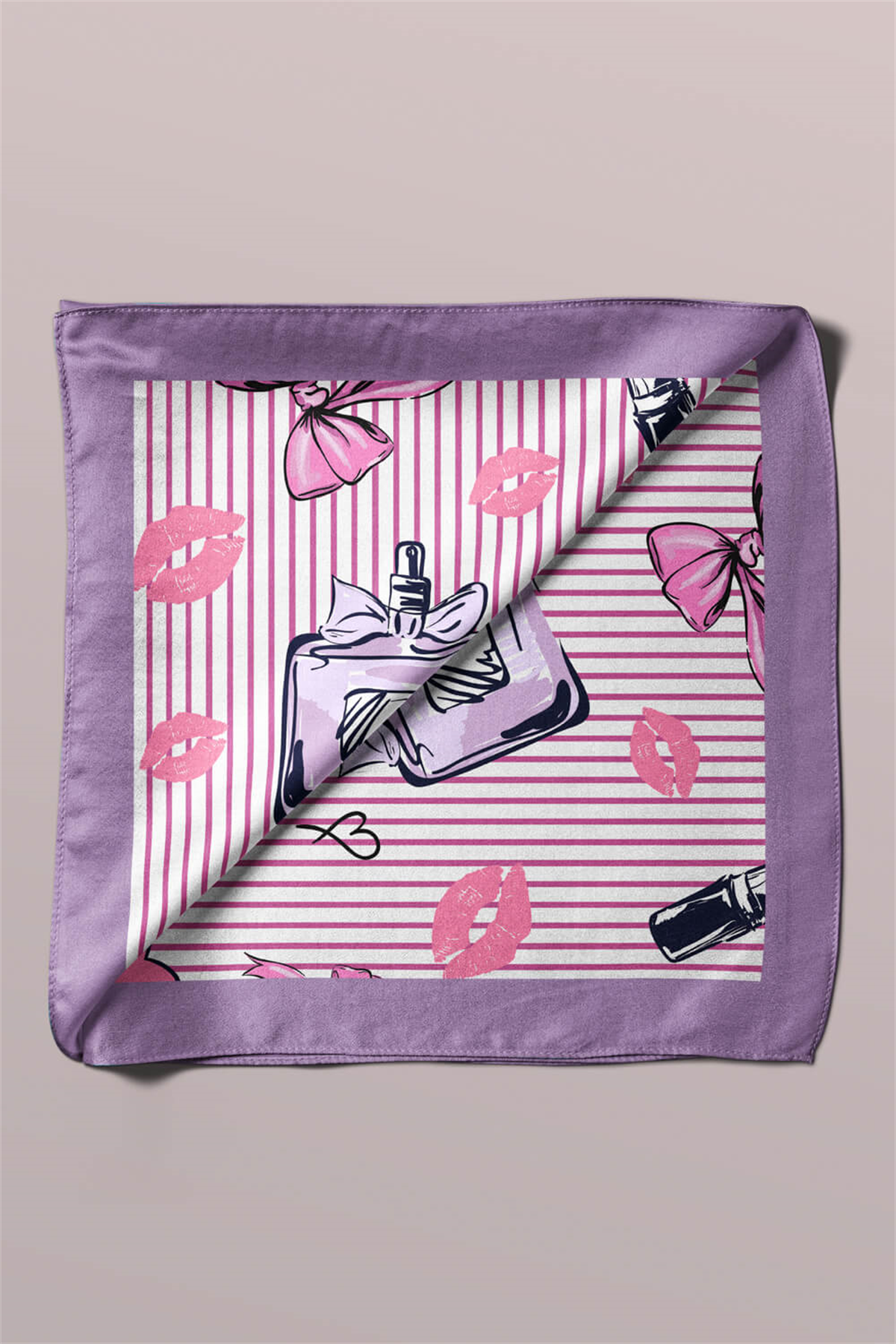 V21 Kadın Aşk Desenli Bandana 50x50 Pembe DG0444-22