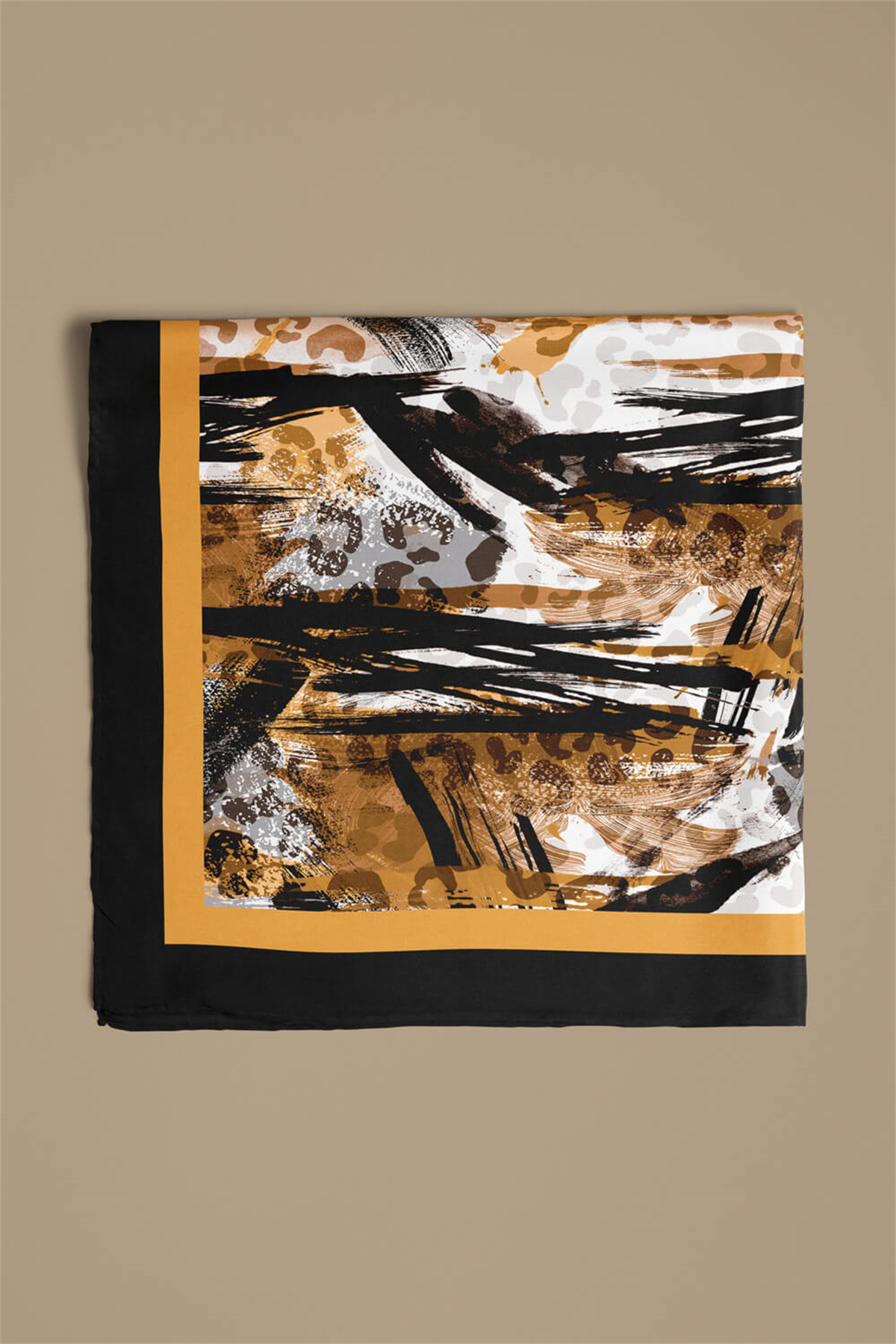 Kadın Kahve Siyah Leopar Desenli 50x50 Bandana