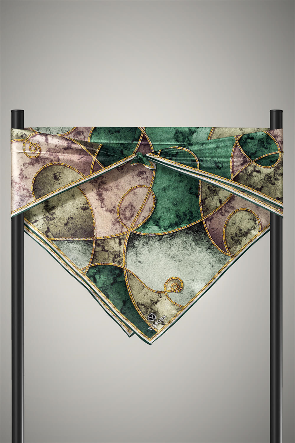 % 57 İPEK % 43 VİSKON Twill İpek Zincirli Mermer Desenli Zümrüt Yeşili - Haki Renkli 90x90 Eşarp Dikim Şekli : El Dikişi