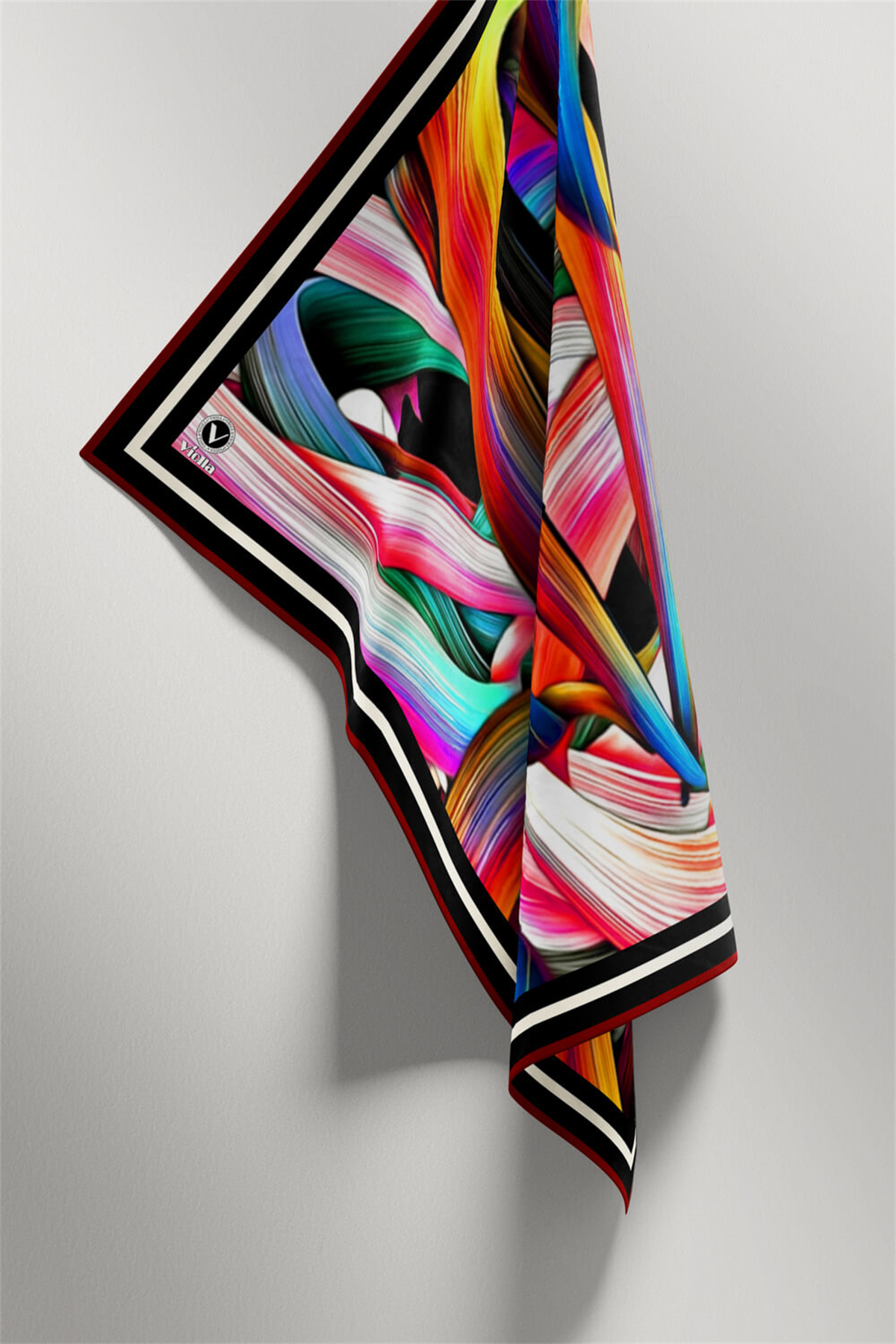 Twill Kare Desenli Bordo Renkli 90x90 Dikim Şekli : El Dikişi Eşarp (İpek İçermez)