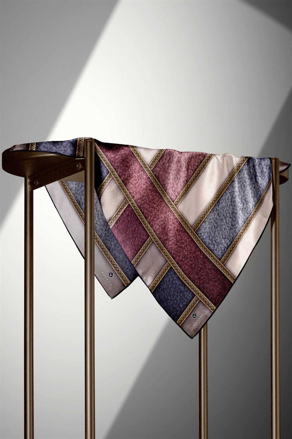 %100 Twill İpek Dokulu Ve Şerit Desenli Gri - Pudra Renkli 90x90 Eşarp Dikim Şekli : El Dikişi