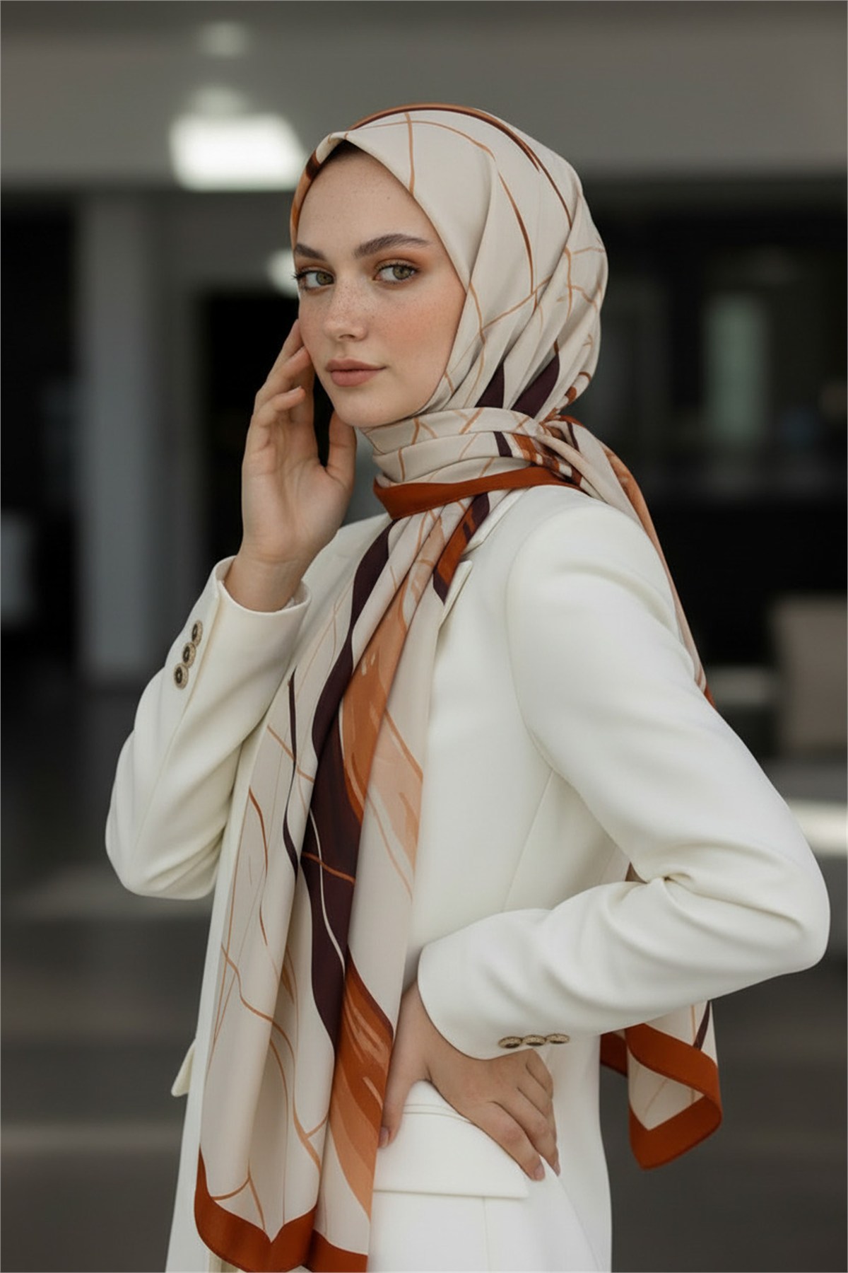 KREP ÇİZGİ DESENLİ TABA RENKLİ 75X195 KIRIŞMAZ ŞAL