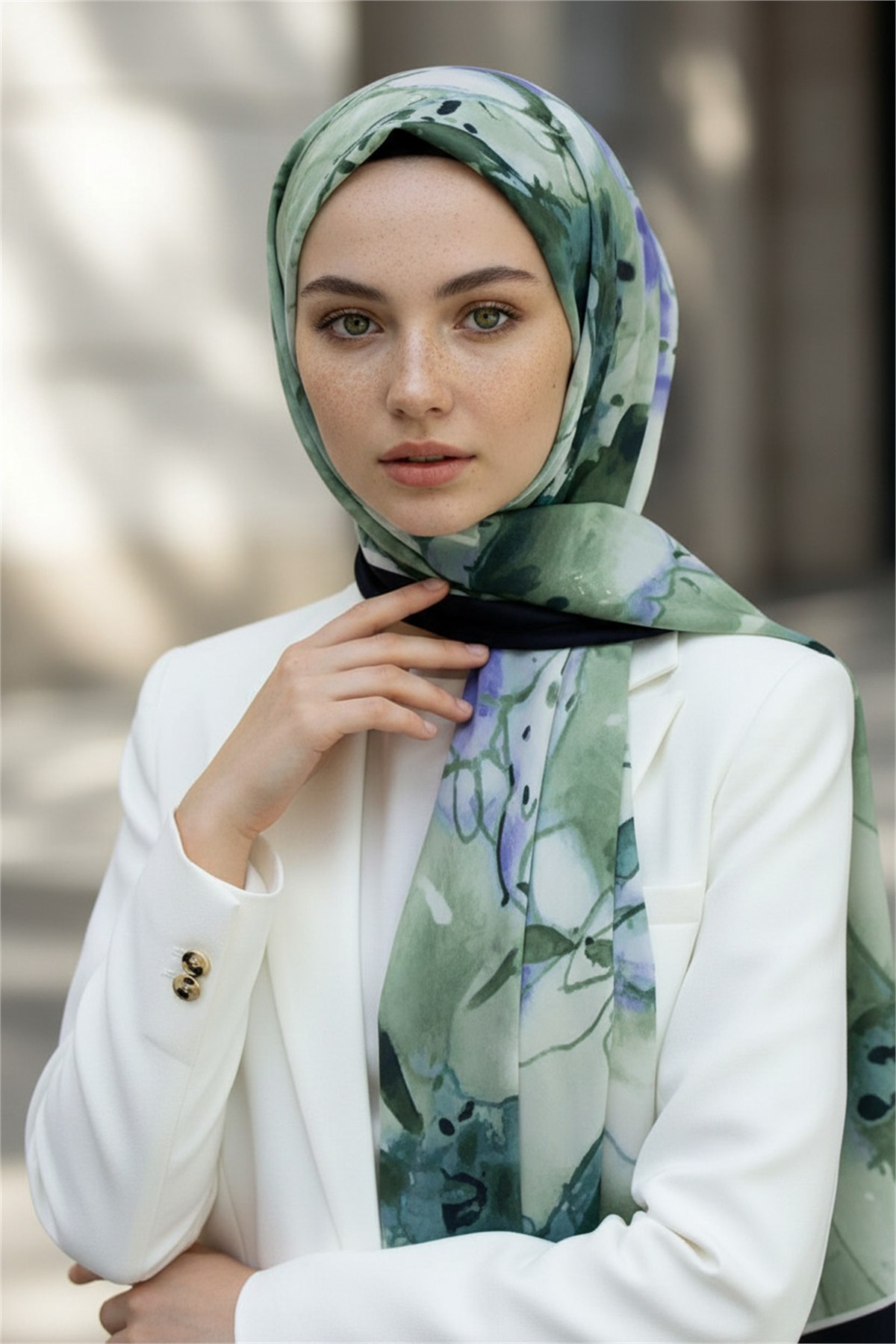 KREP SULU BOYA YAPRAK DESENLİ MİNT YEŞİLİ RENKLİ 75X195 KIRIŞMAZ ŞAL