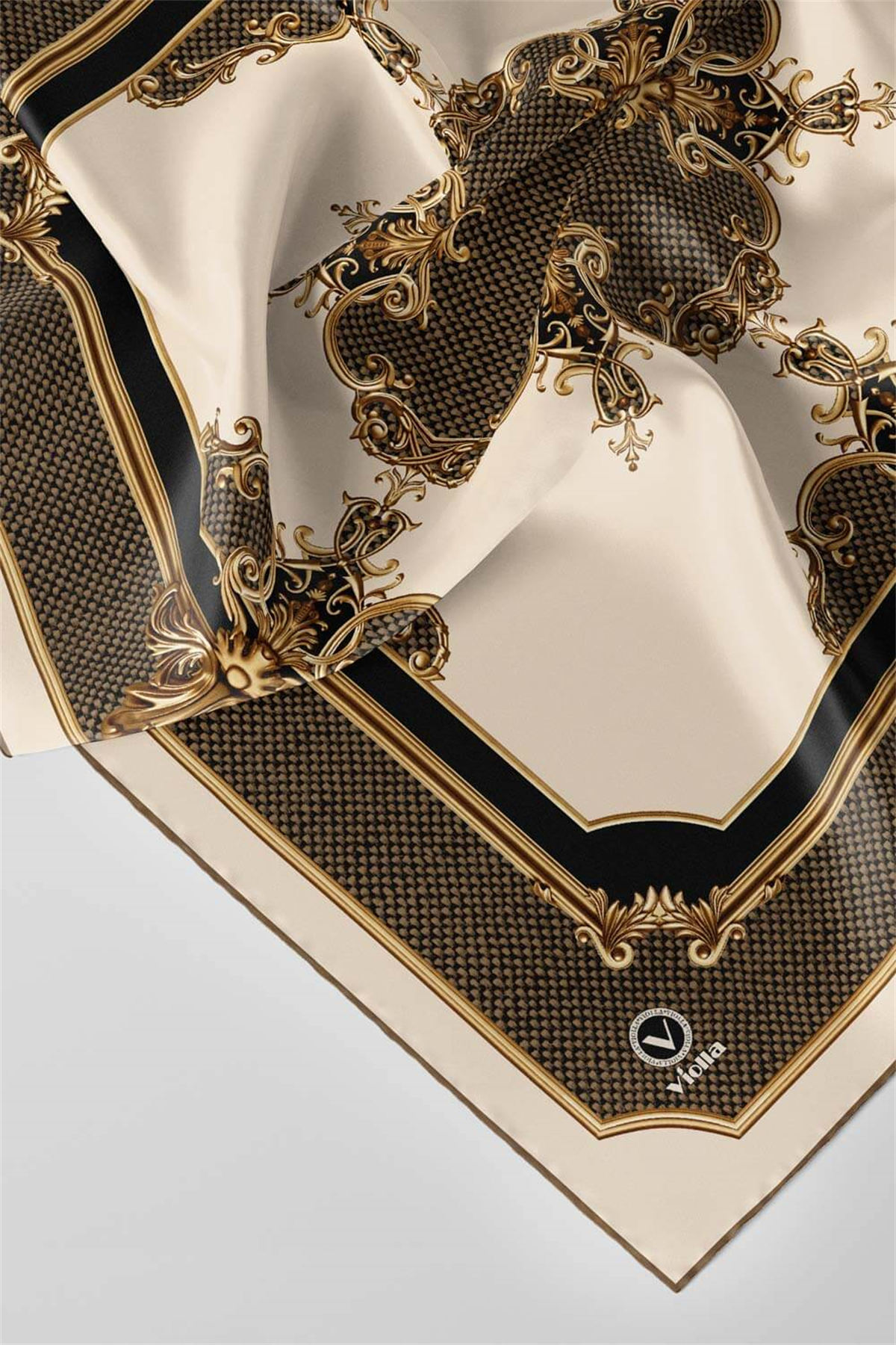 Twill Barok Desenli Vizon Renkli 90x90 Eşarp (İpek İçermez) Dikim Şekli : El Dikişi