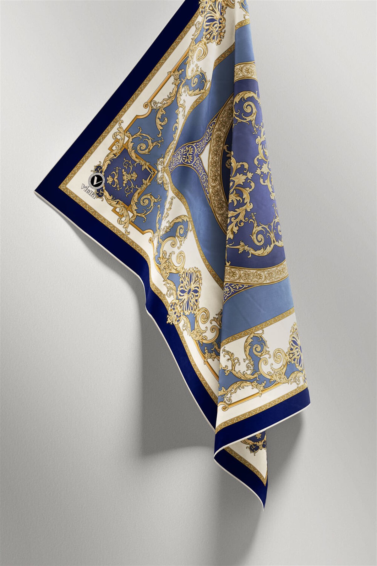 Twill Barok Desenli İndigo Renkli 90x90 Eşarp (İpek İçermez) Kenar Dikiş Şekli El Dikişli