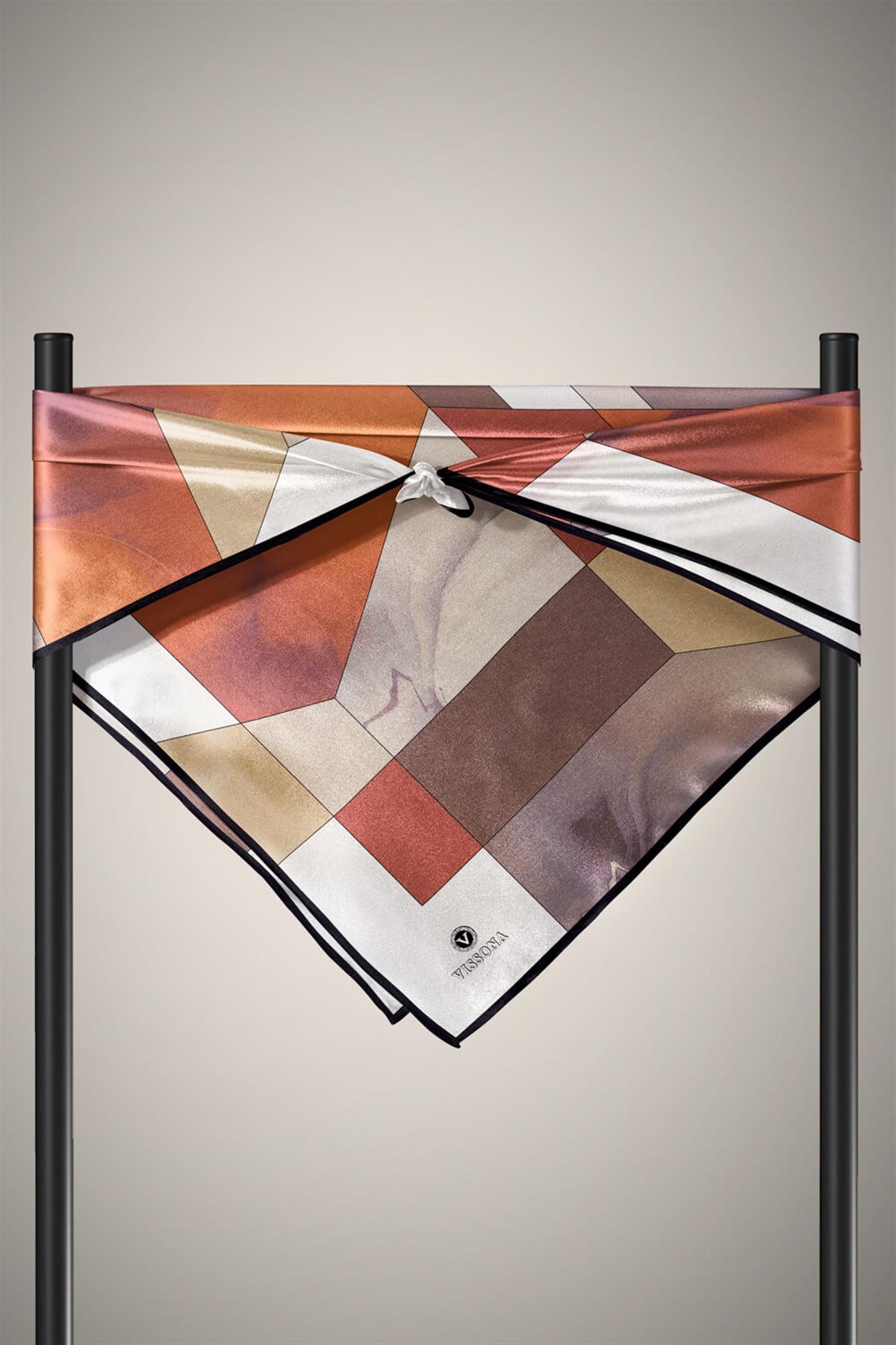 %100 Twill İpek Geometrik Desenli Turuncu - Vizon  Renkli 90x90 Eşarp Dikim Şekli : El Dikişi