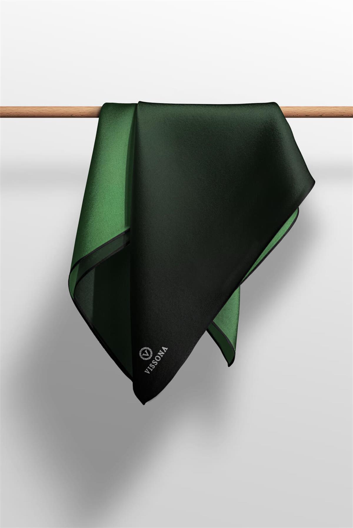 %100 Twill İpek Degrade Desenli Zümrüt Yeşili Renkli 90x90 Eşarp Dikim Şekli : El Dikişi