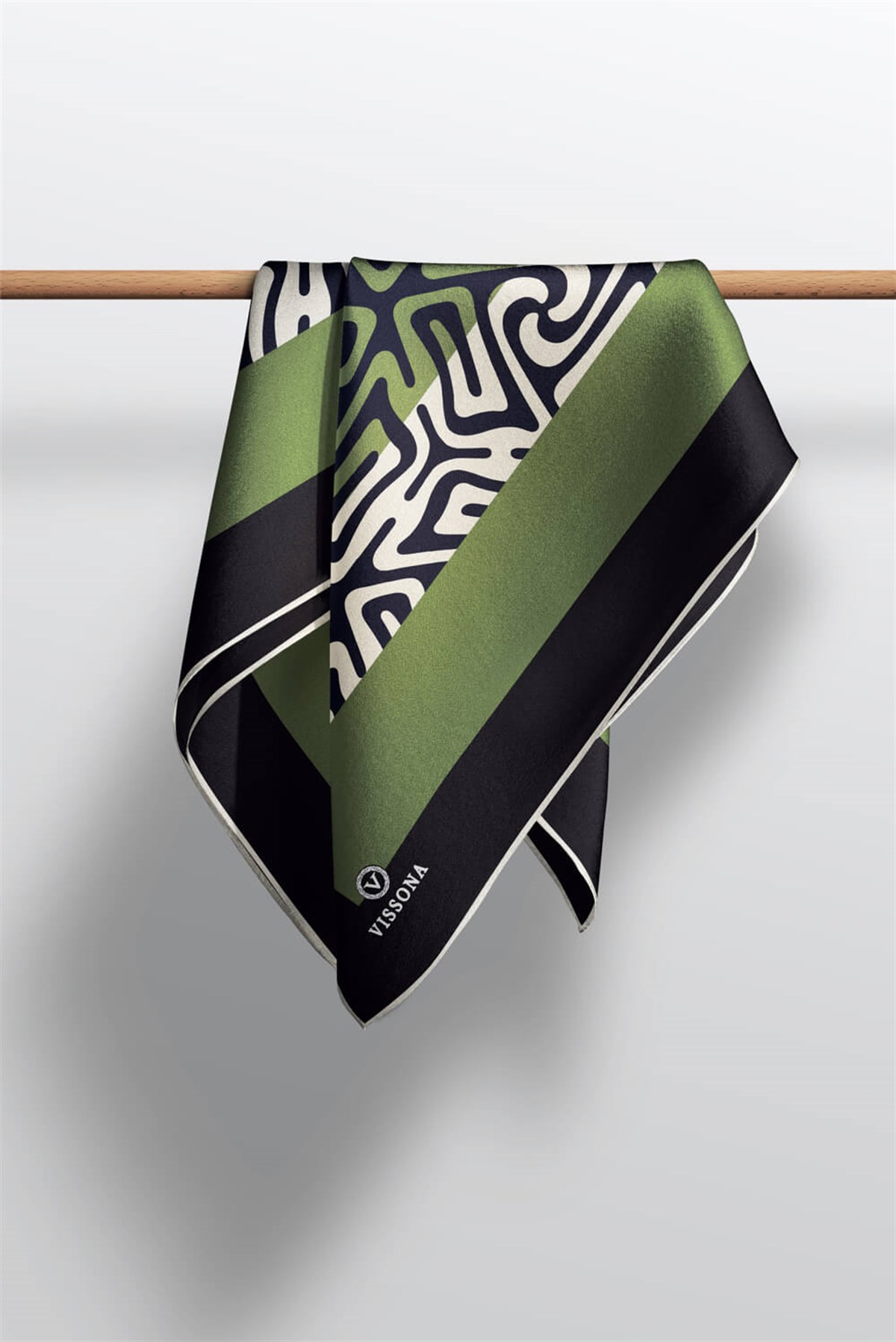 100% Twill İpek Bordürlü Dalga Desenli Siyah - Haki Renkli 90x90 Dikim Şekli : El Dikişi Eşarp