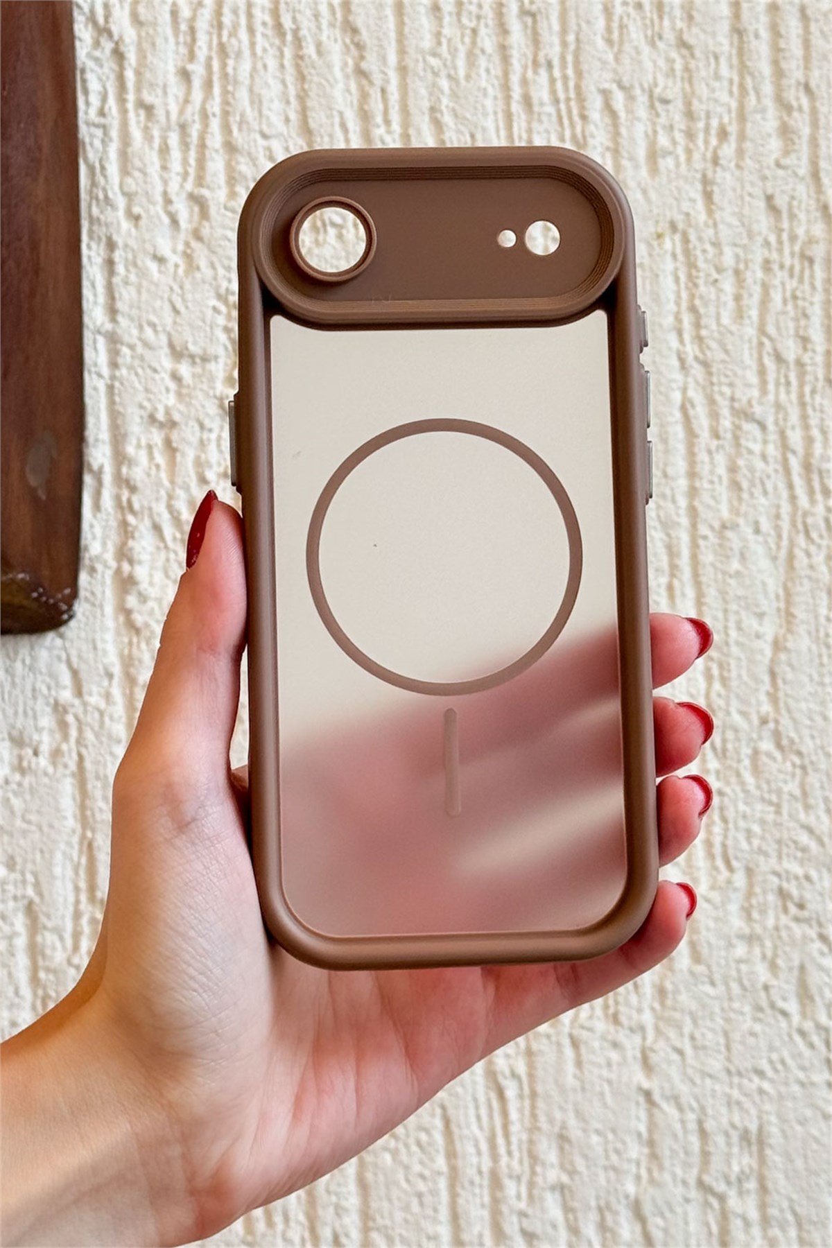 iPhone Air Kılıf – Kamera Korumalı – MagSafe Uyumlu – Haki Renk – Mat Silikon Telefon Kılıfı
