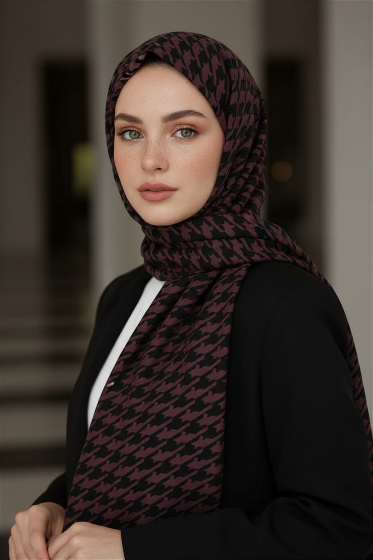 KREP KAZAYAĞI DESENLİ PUDRA RENKLİ 75X195 KIRIŞMAZ ŞAL
