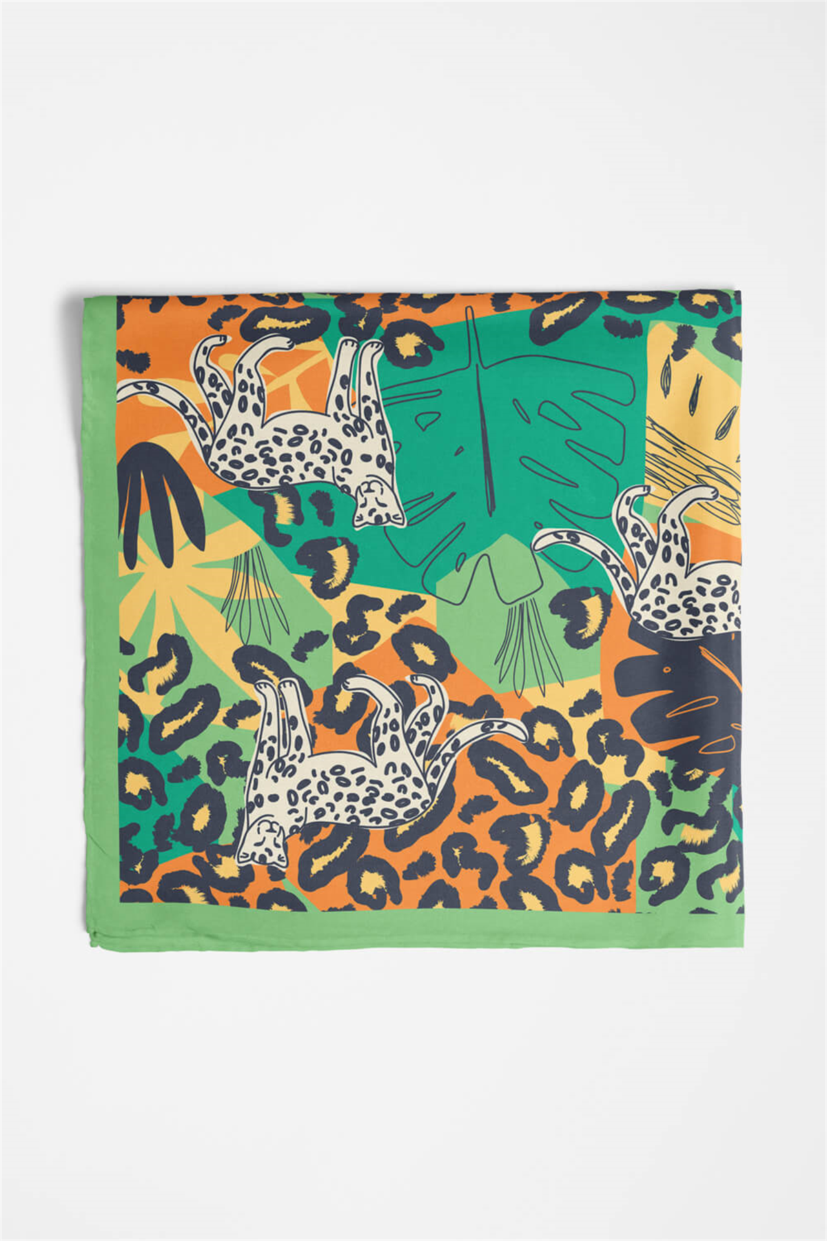 Saten İpek Leopar Desenli Kadın Bandana