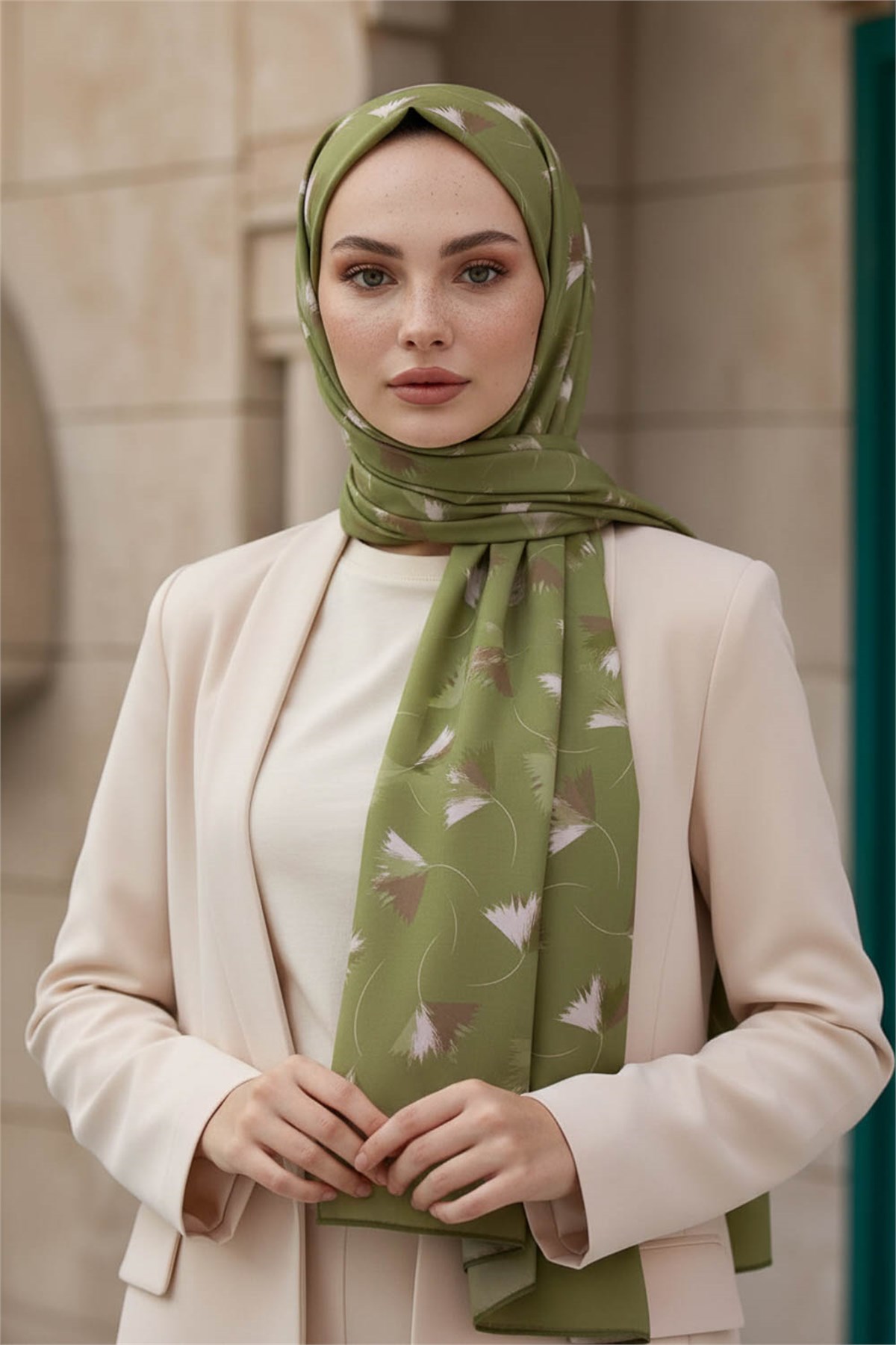 KREP YAPRAK DESENLİ HAKİ RENKLİ 75X195 KIRIŞMAZ ŞAL