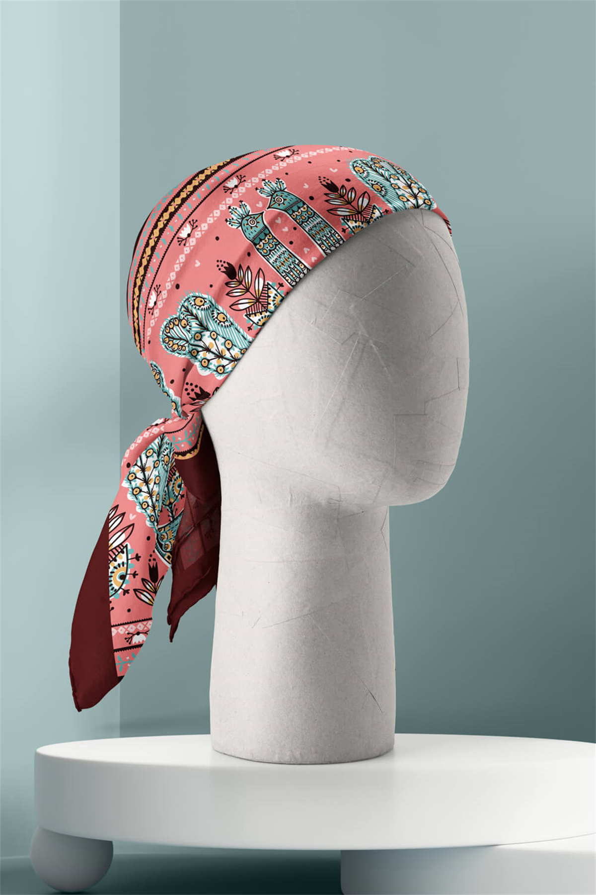 Z52 Kadın Pembe Tavuskuşu Etnik Desenli 50x50 Bandana