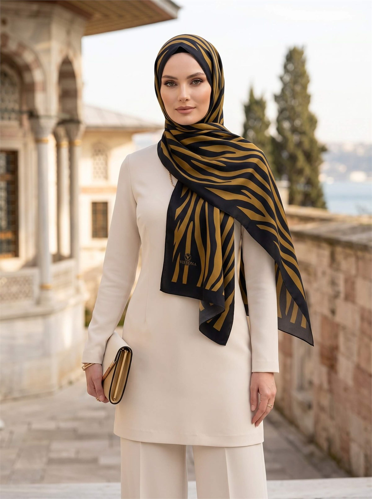 Kırışmaz Krep Şal Zebra Desenli Siyah Hardal 75x190 cm – Kolay Şekil Alan