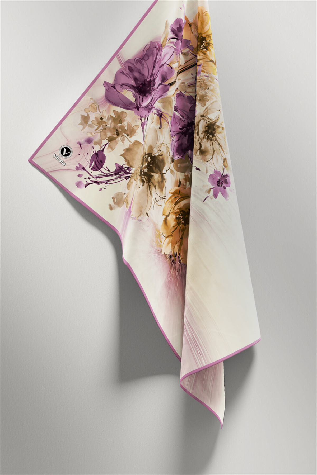 Twill Çiçek Desenli Lila Renkli 90x90 Eşarp (İpek İçermez) Kenar Dikiş Şekli El Dikişli