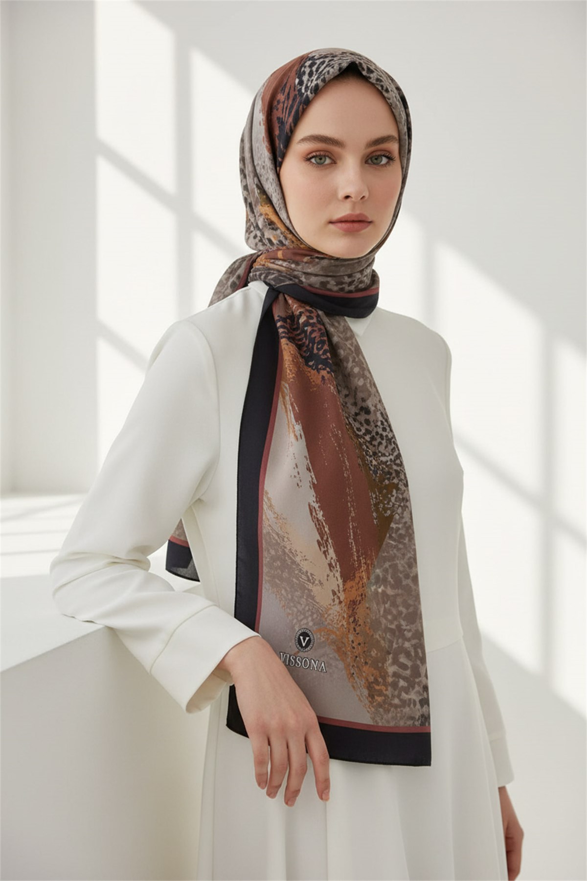 KREP LEOPAR DESENLİ VİZON - TABA RENKLİ 75X195 KIRIŞMAZ ŞAL