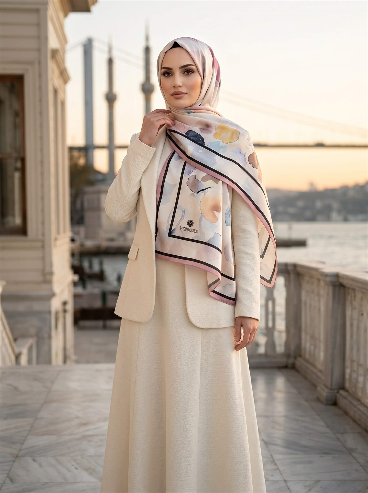 %100 İpek Suluboya Çiçek Desenli Bej - Gül Kurusu Renkli 92x210 Şal
